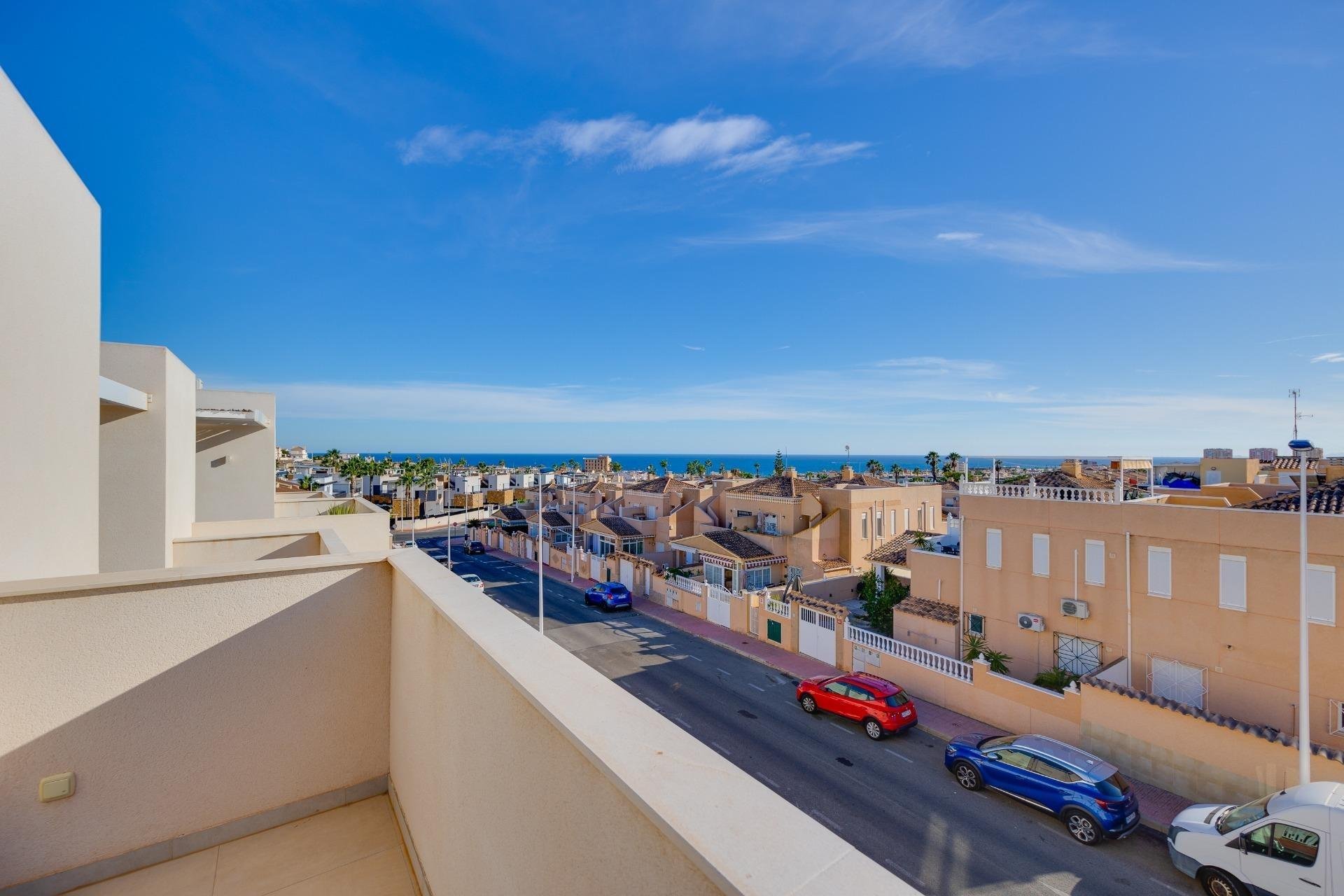 Resale - Duplex -
Torrevieja - Torreblanca