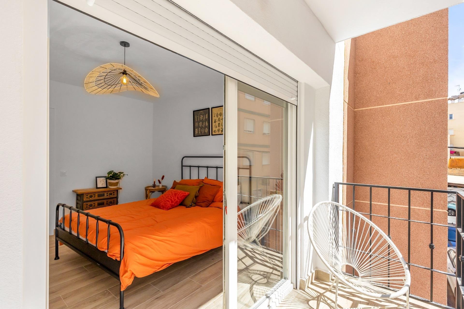 Resale - Duplex -
Torrevieja - torrevieja