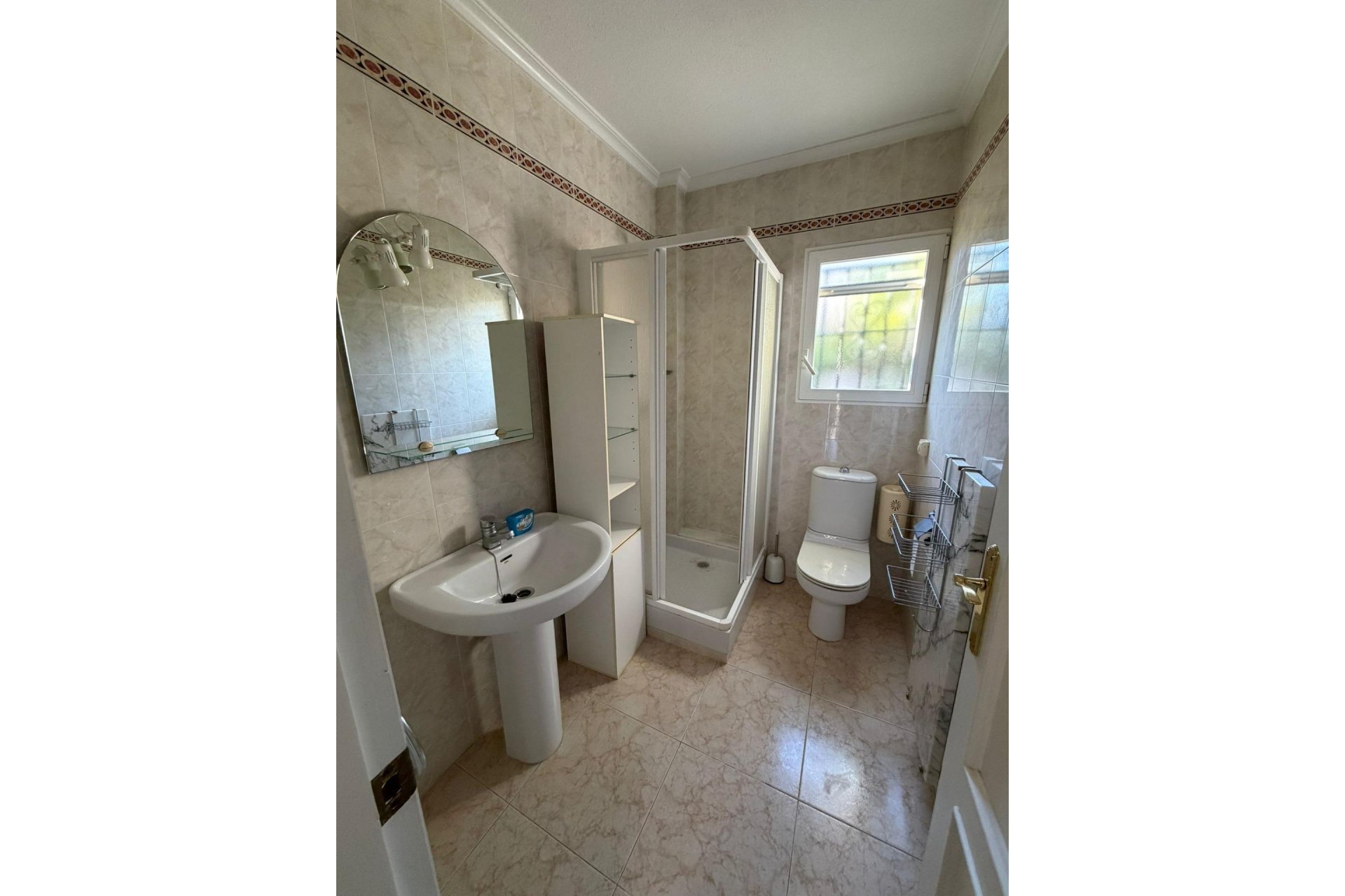 Resale - Inmueble singular -
Orihuela Costa - Playa Flamenca