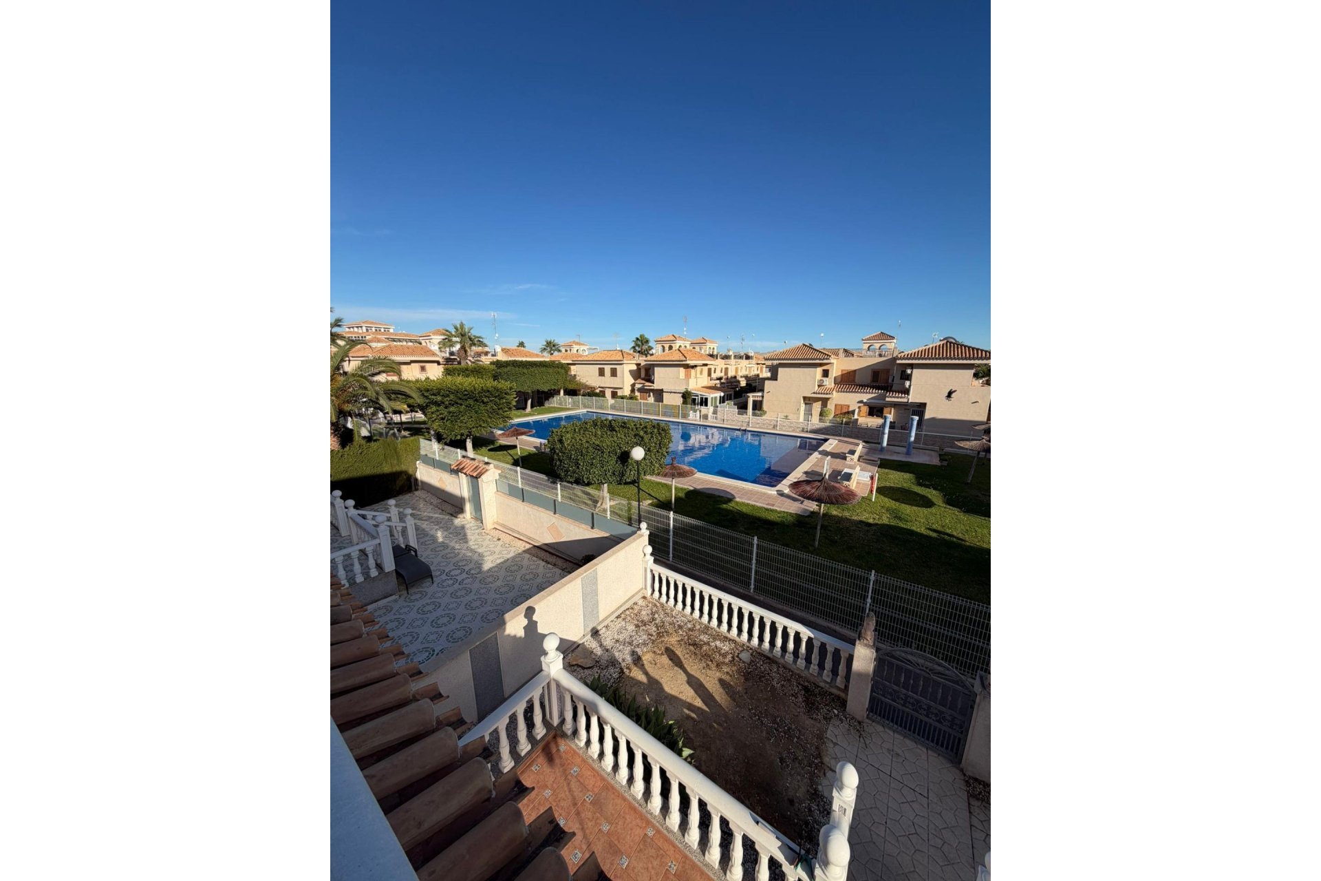 Resale - Inmueble singular -
Orihuela Costa - Playa Flamenca