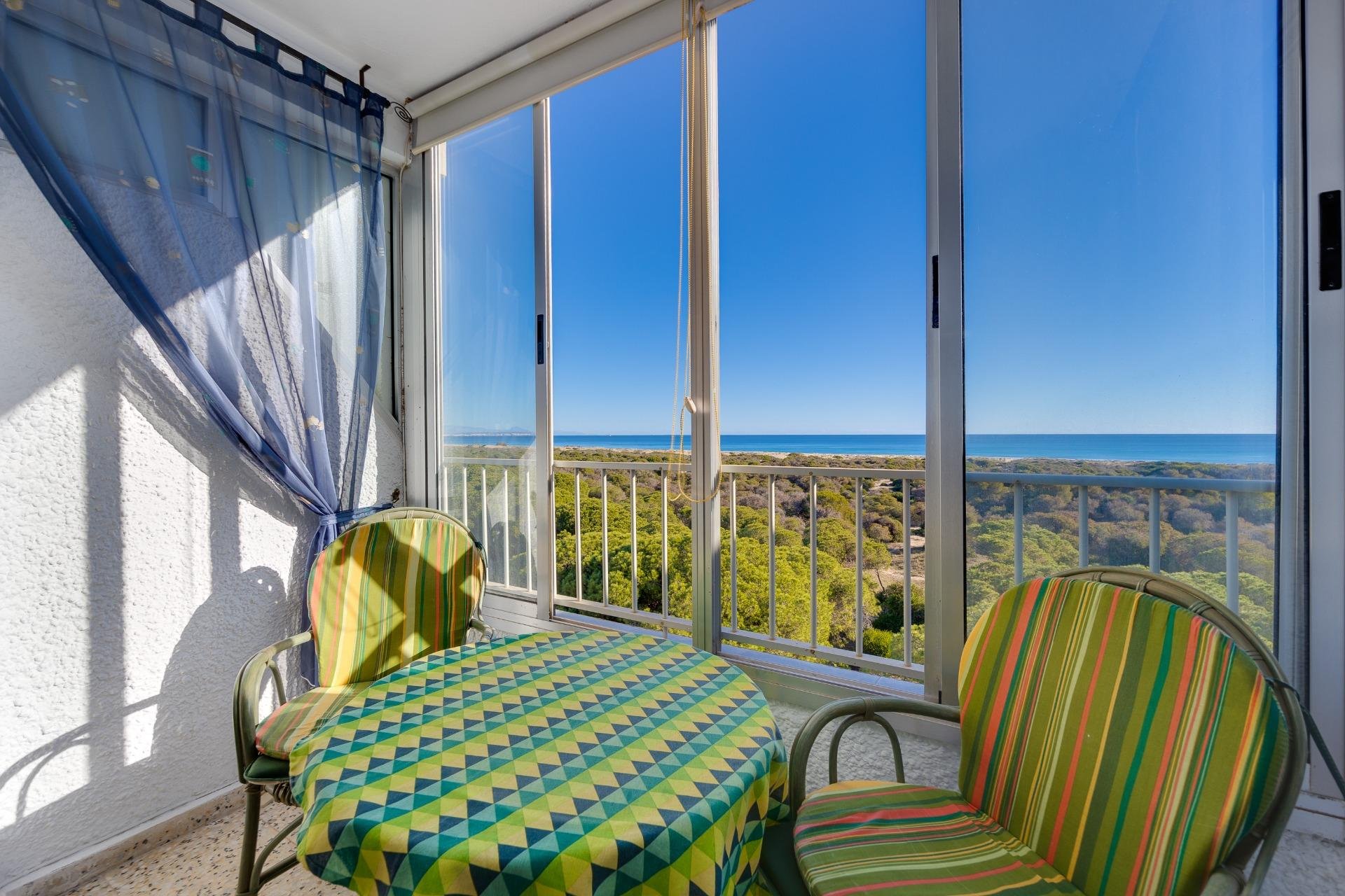 Resale - Penthouse -
Guardamar del Segura - Urbanizaciones