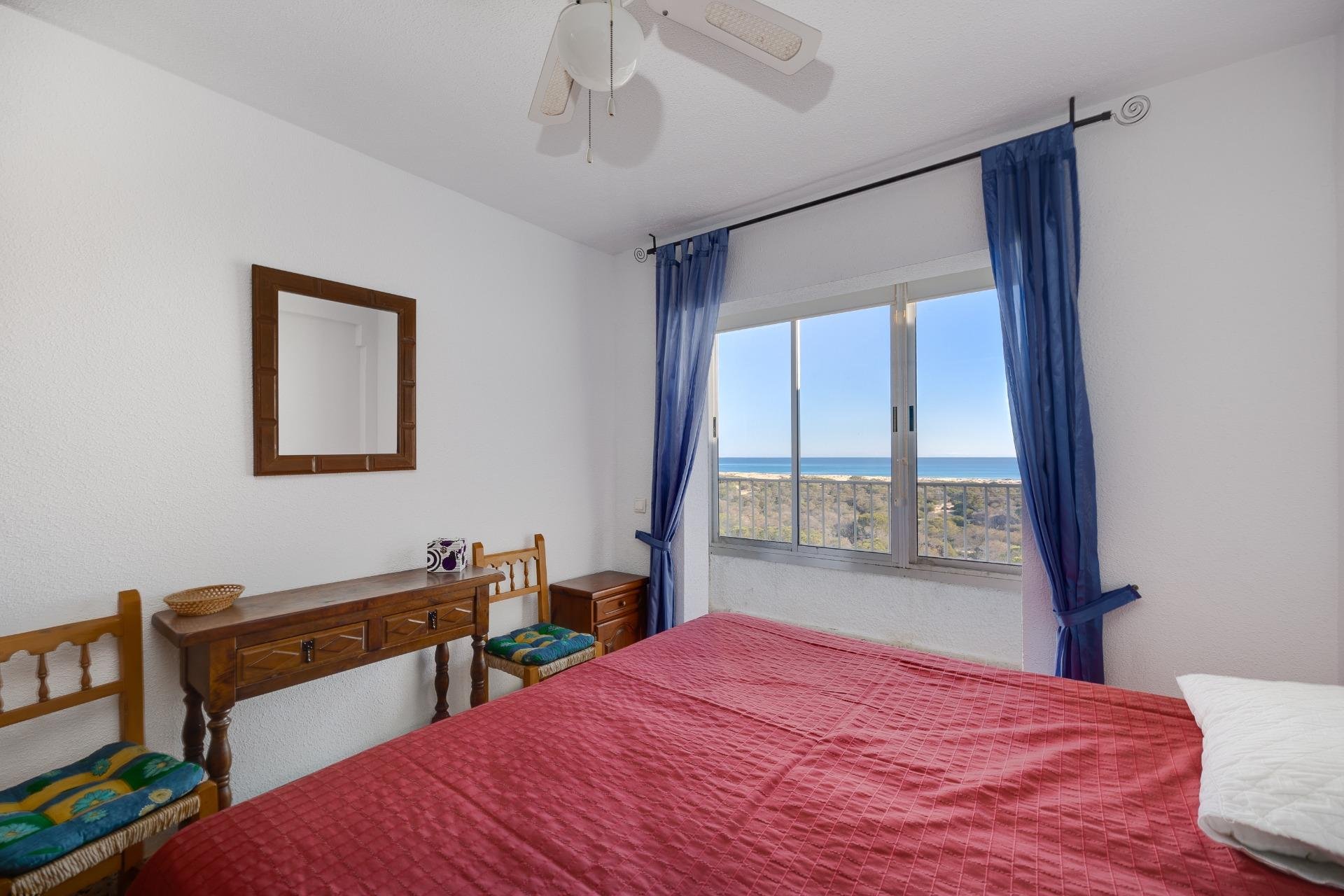 Resale - Penthouse -
Guardamar del Segura - Urbanizaciones