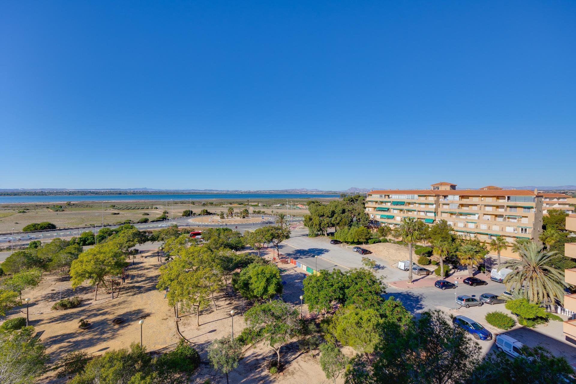 Resale - Penthouse -
Guardamar del Segura - Urbanizaciones