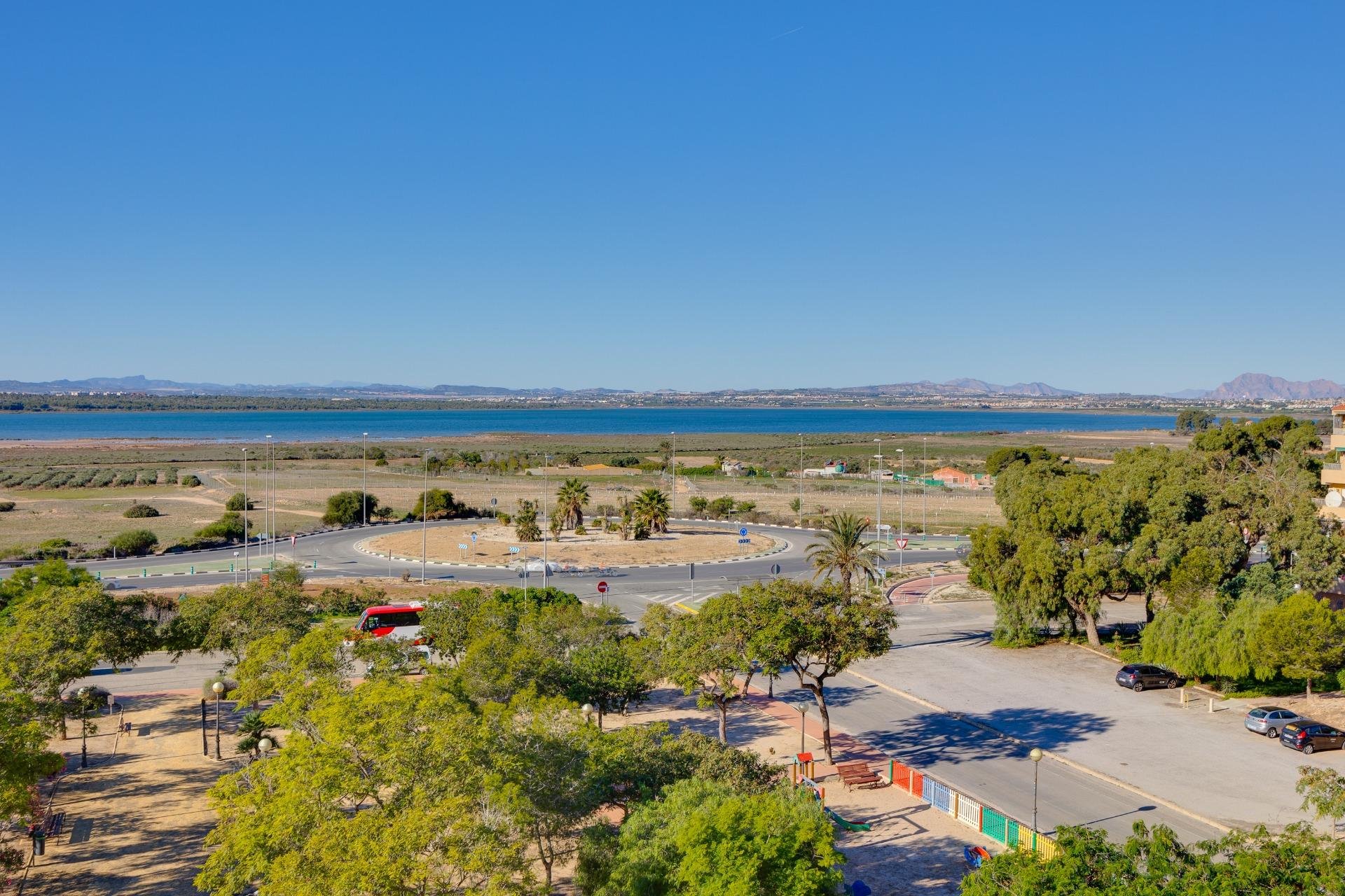 Resale - Penthouse -
Guardamar del Segura - Urbanizaciones