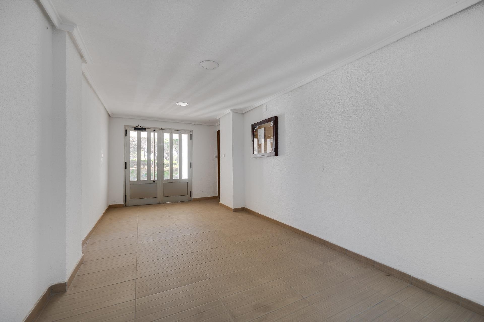 Resale - Penthouse -
Guardamar del Segura - Urbanizaciones