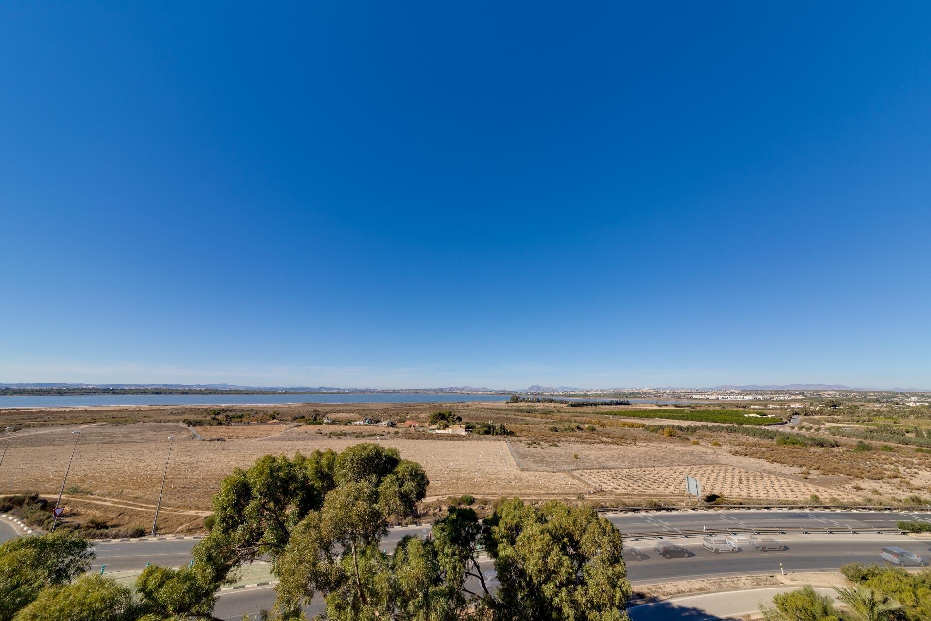 Resale - Penthouse -
Guardamar del Segura - Urbanizaciones