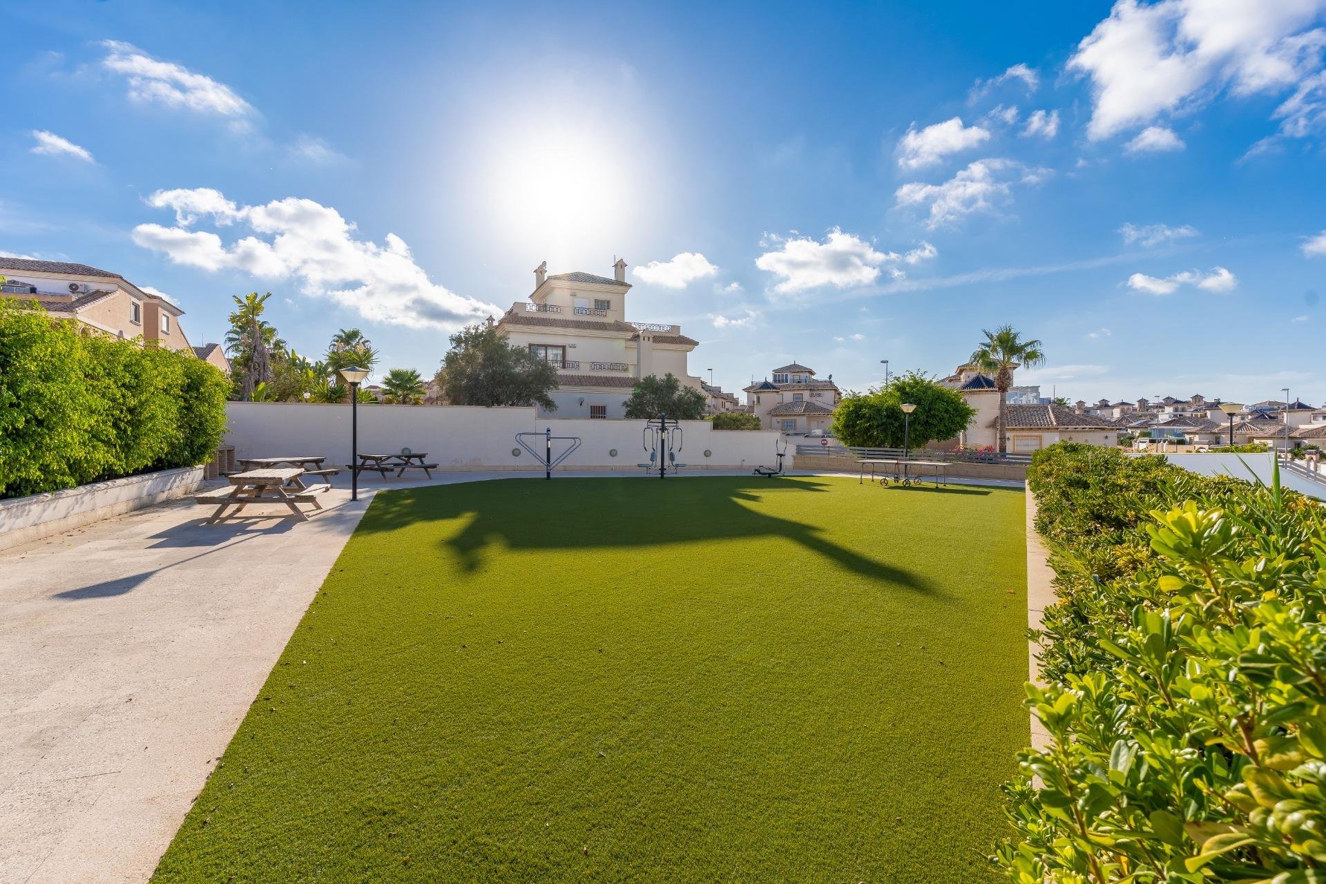 Resale - Penthouse -
Orihuela Costa - La Zenia