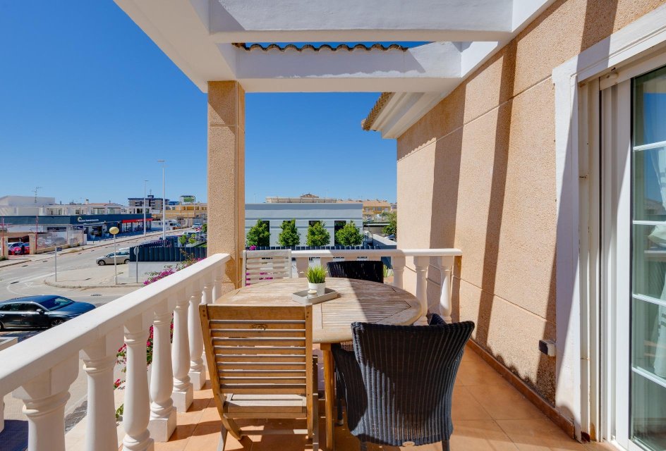 Resale - Penthouse -
Orihuela Costa - La Zenia