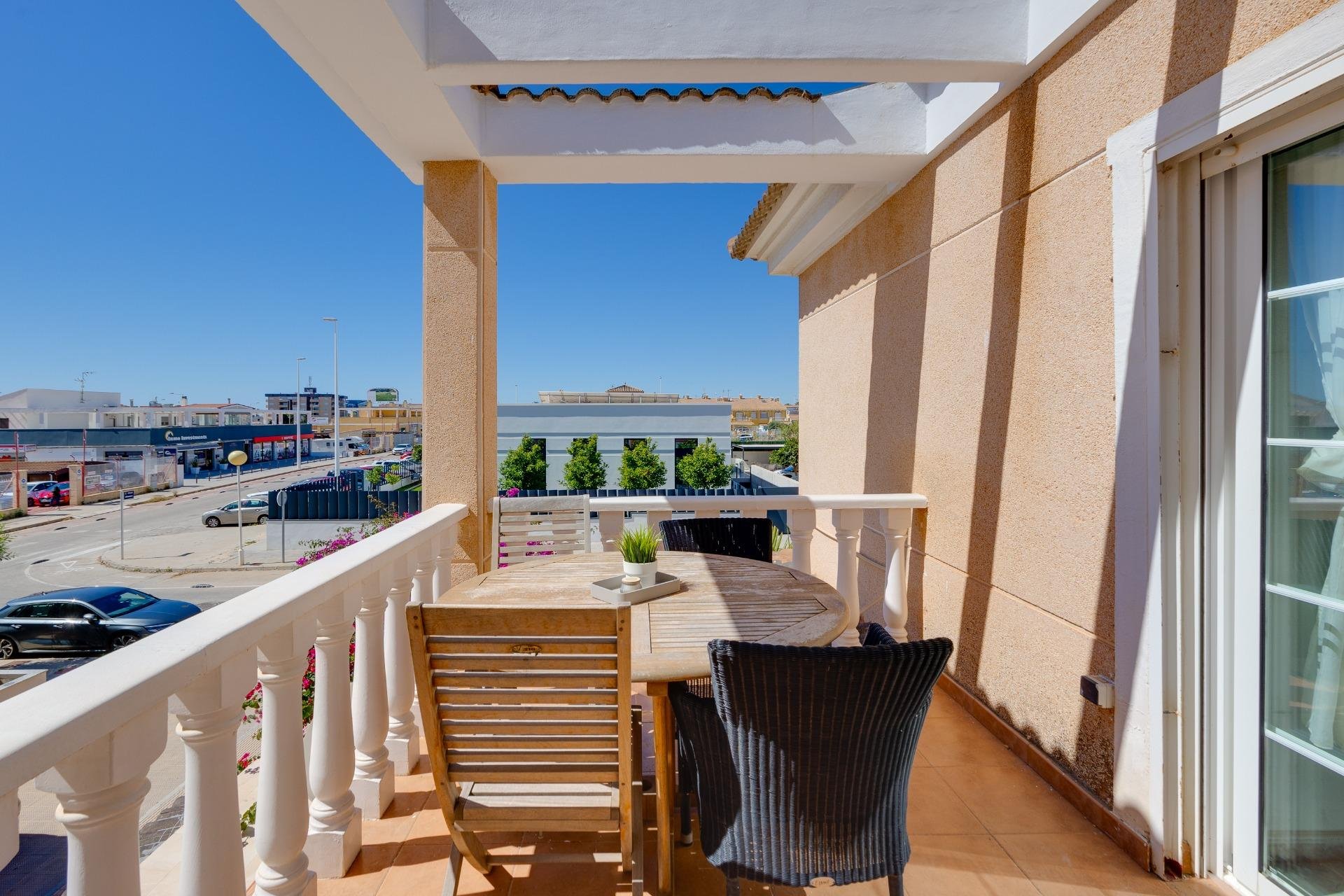 Resale - Penthouse -
Orihuela Costa - La Zenia