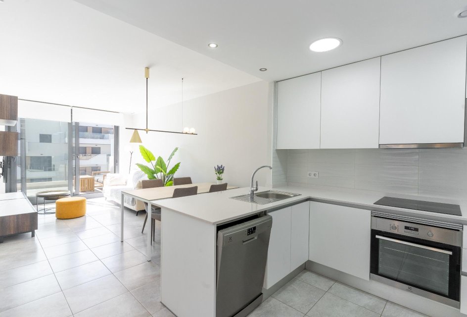 Resale - Penthouse -
Orihuela Costa - Las Filipinas