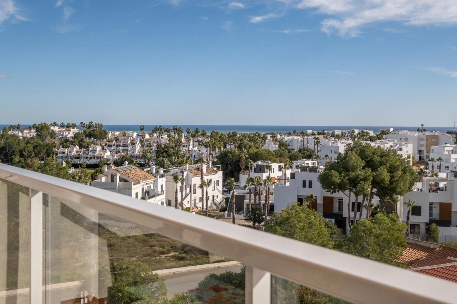 Resale - Penthouse -
Orihuela Costa - Las Filipinas