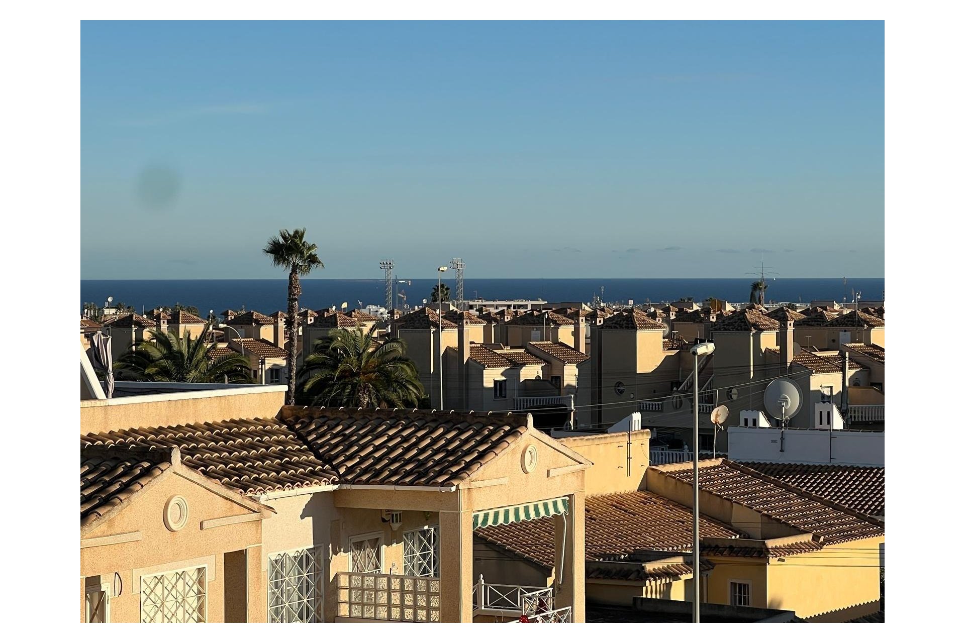 Resale - Penthouse -
Orihuela Costa - Los Almendros-La Florida