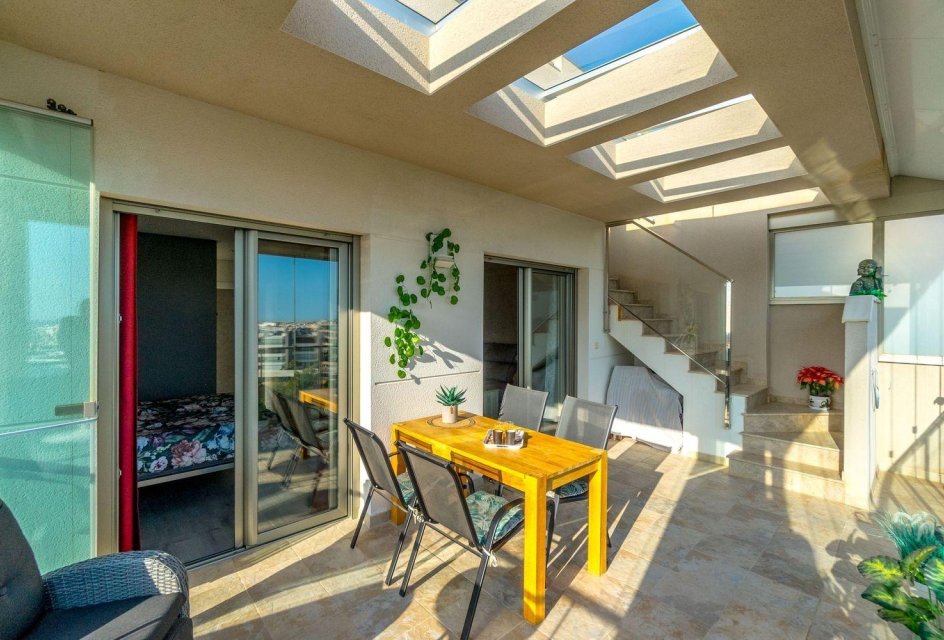 Resale - Penthouse -
Orihuela Costa - Los Dolses