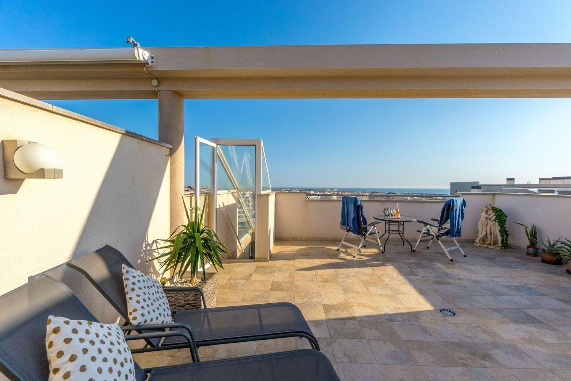 Resale - Penthouse -
Orihuela Costa - Los Dolses