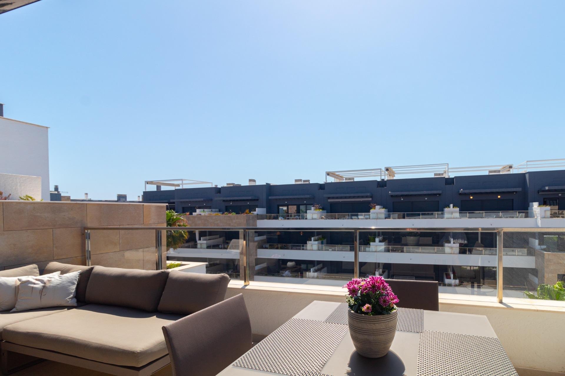 Resale - Penthouse -
Orihuela Costa - Playa Flamenca