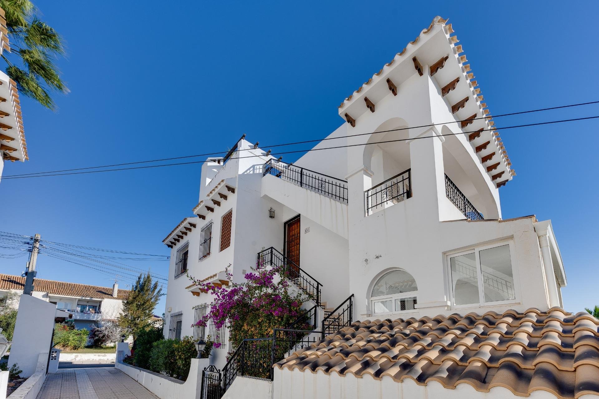 Resale - Penthouse -
Orihuela Costa - Villamartín-Las Filipinas