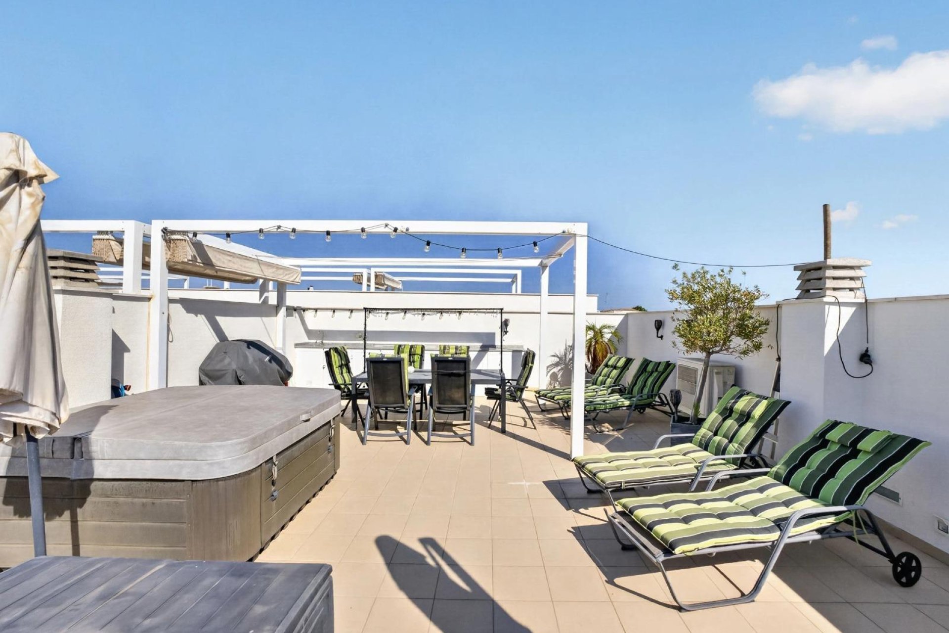 Resale - Penthouse -
Pilar de la Horadada - Torre de la Horadada