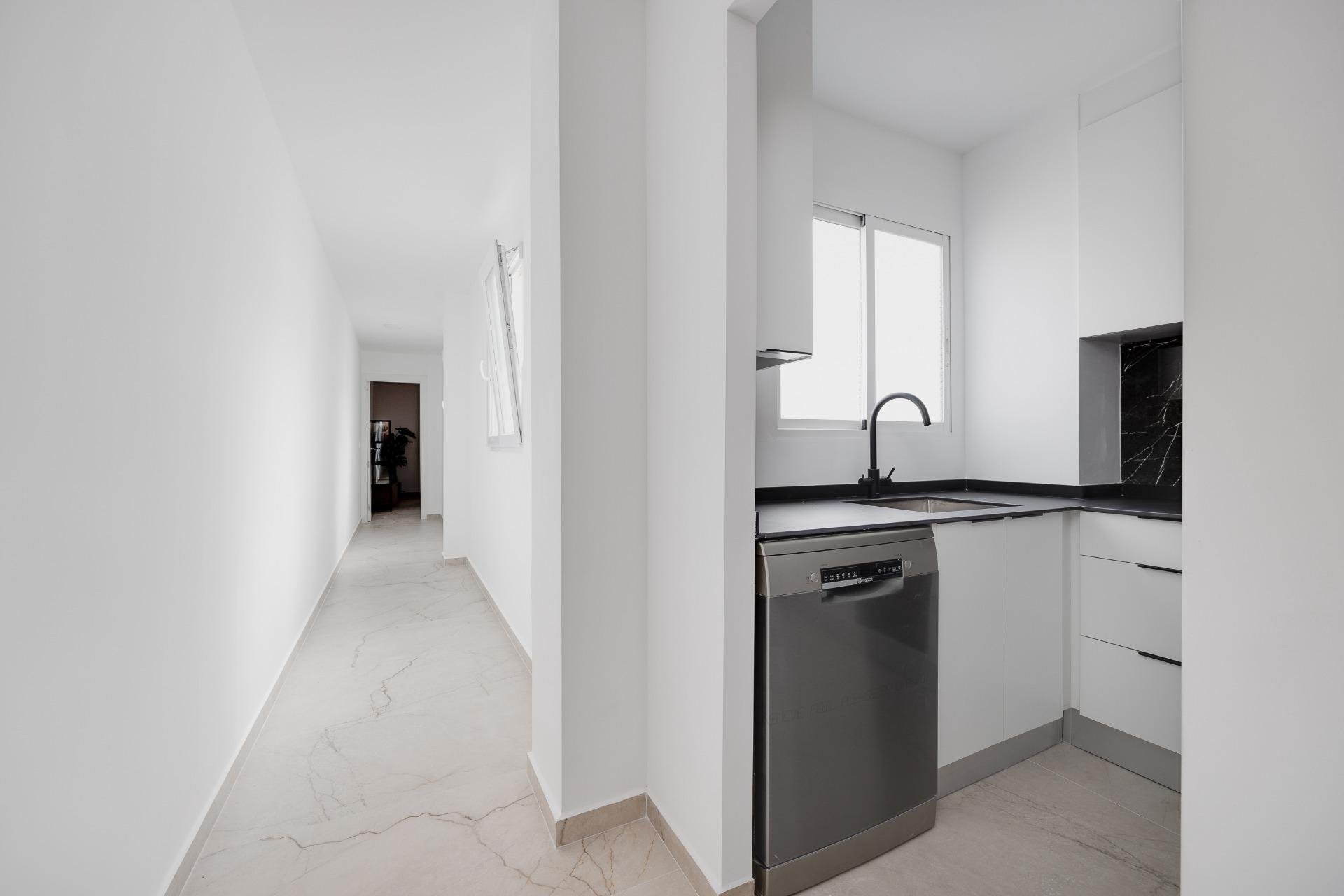 Resale - Penthouse -
Torrevieja - Acequion