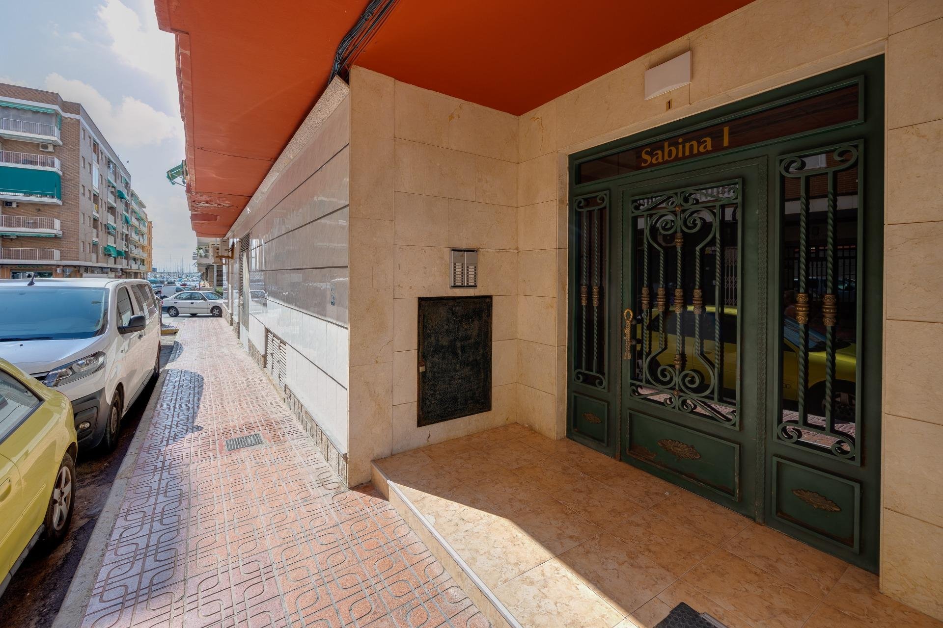 Resale - Penthouse -
Torrevieja - Acequion