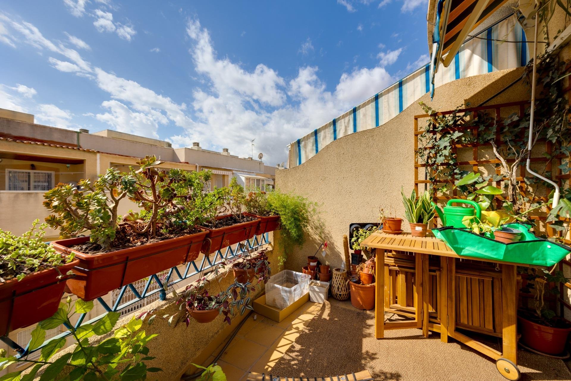 Resale - Penthouse -
Torrevieja - Calas blanca