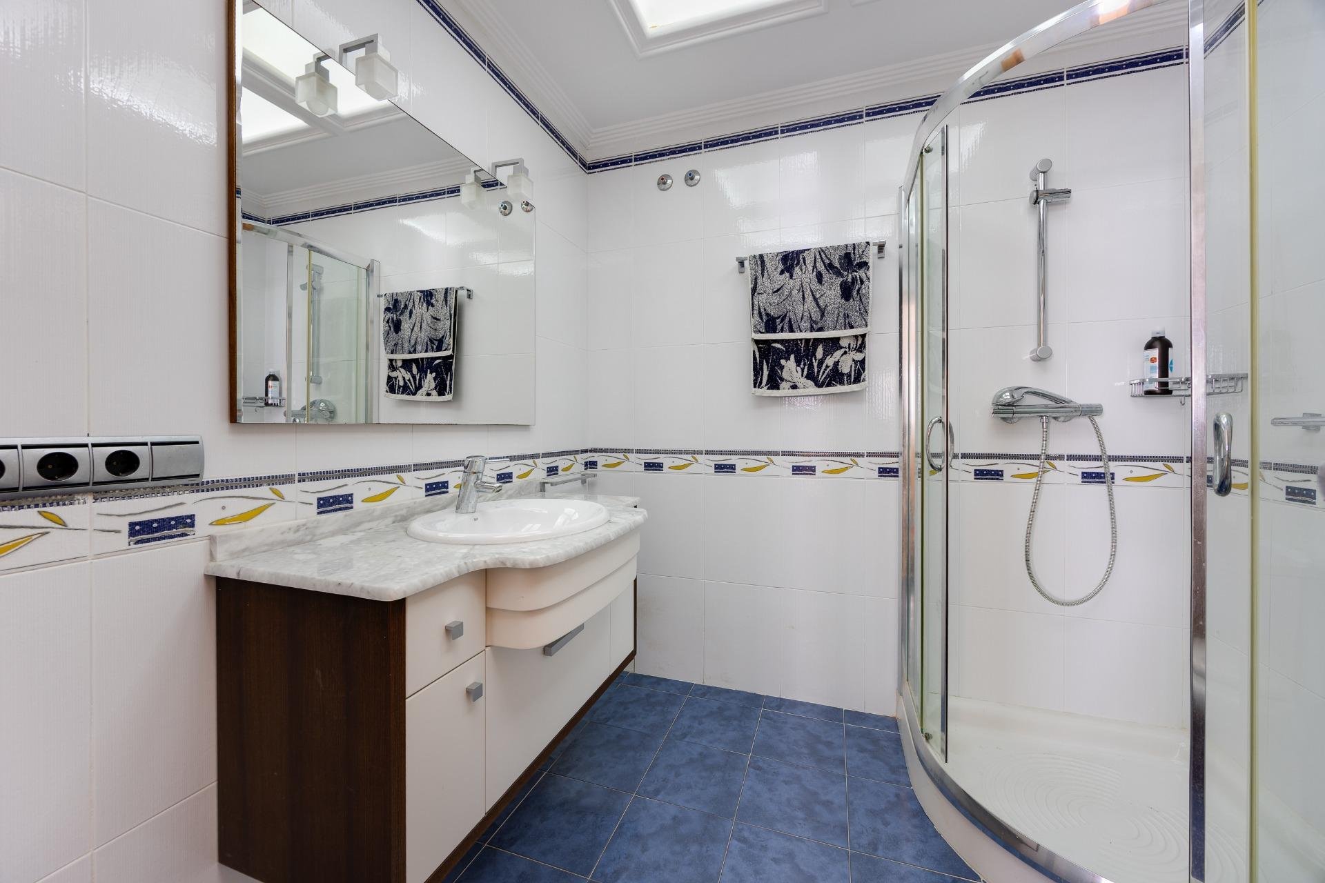 Resale - Penthouse -
Torrevieja - La Veleta