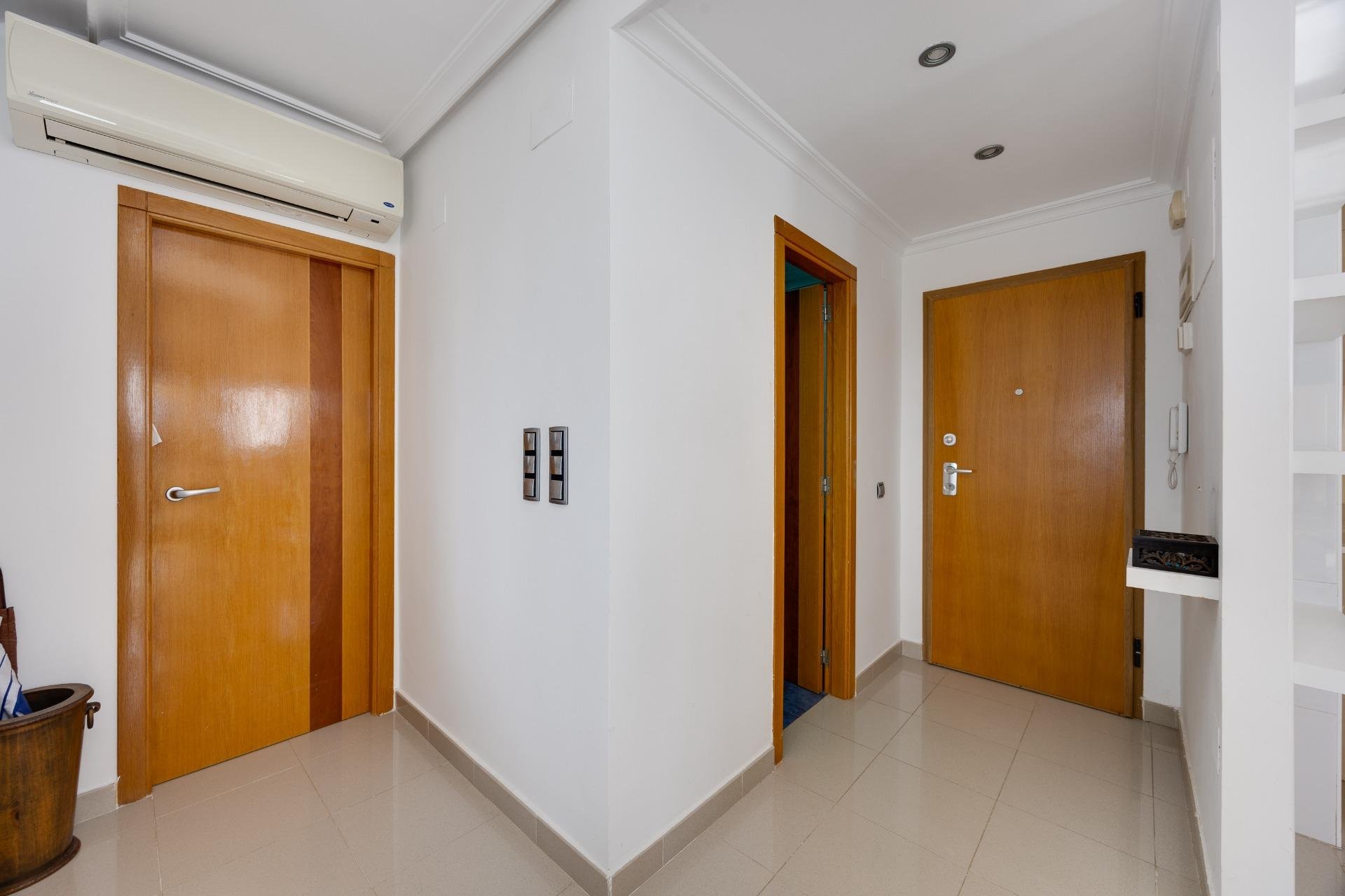 Resale - Penthouse -
Torrevieja - La Veleta