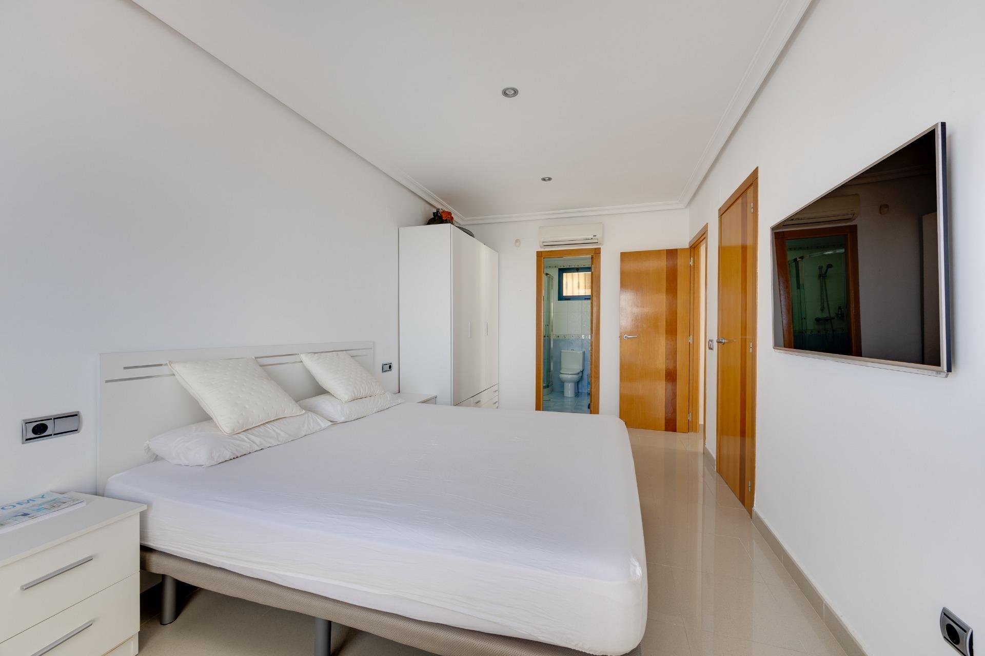 Resale - Penthouse -
Torrevieja - La Veleta