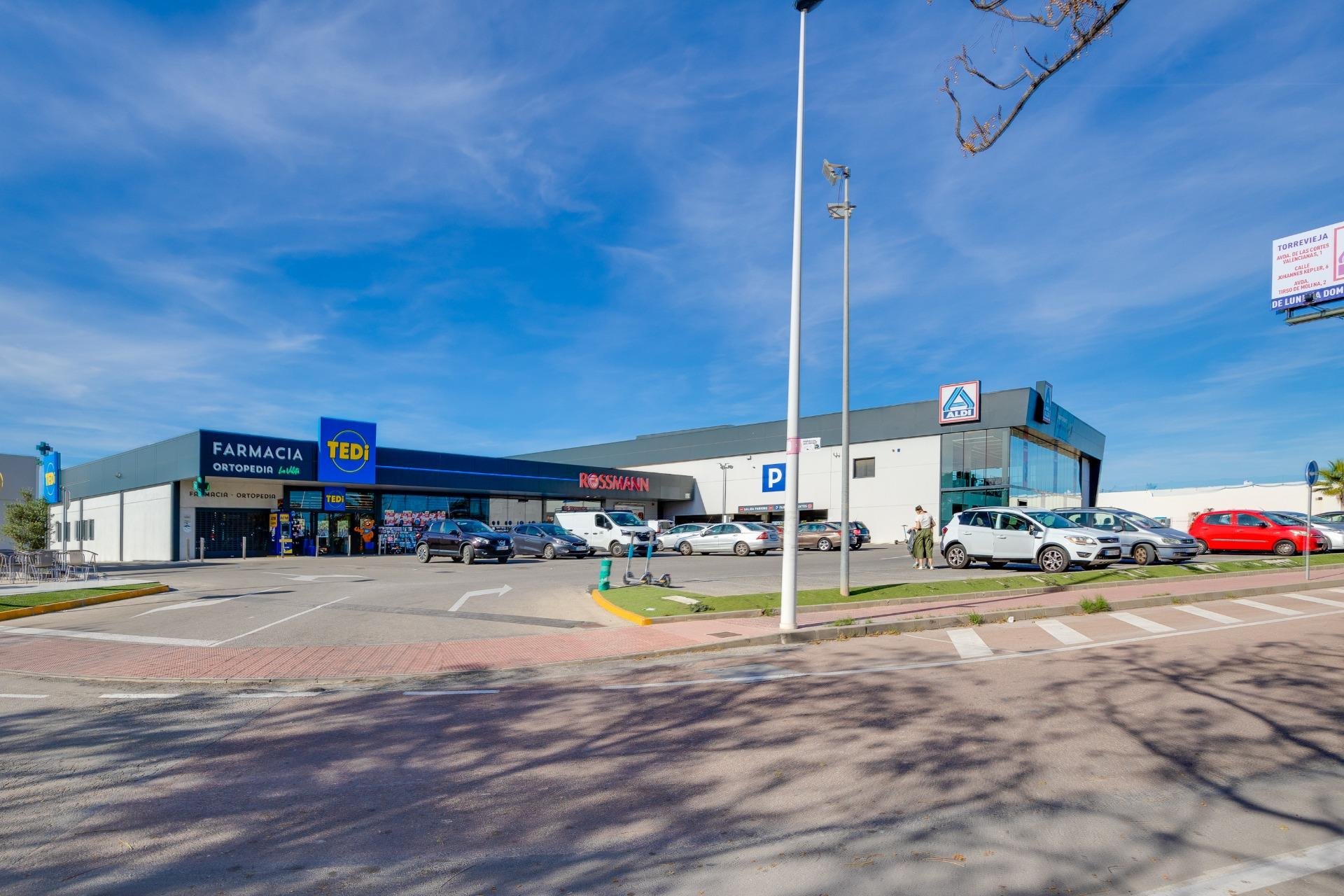 Resale - Penthouse -
Torrevieja - La Veleta