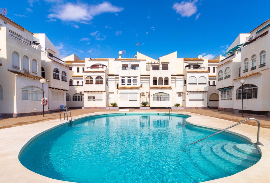 Resale - Penthouse -
Torrevieja - Playa de los Naufragos