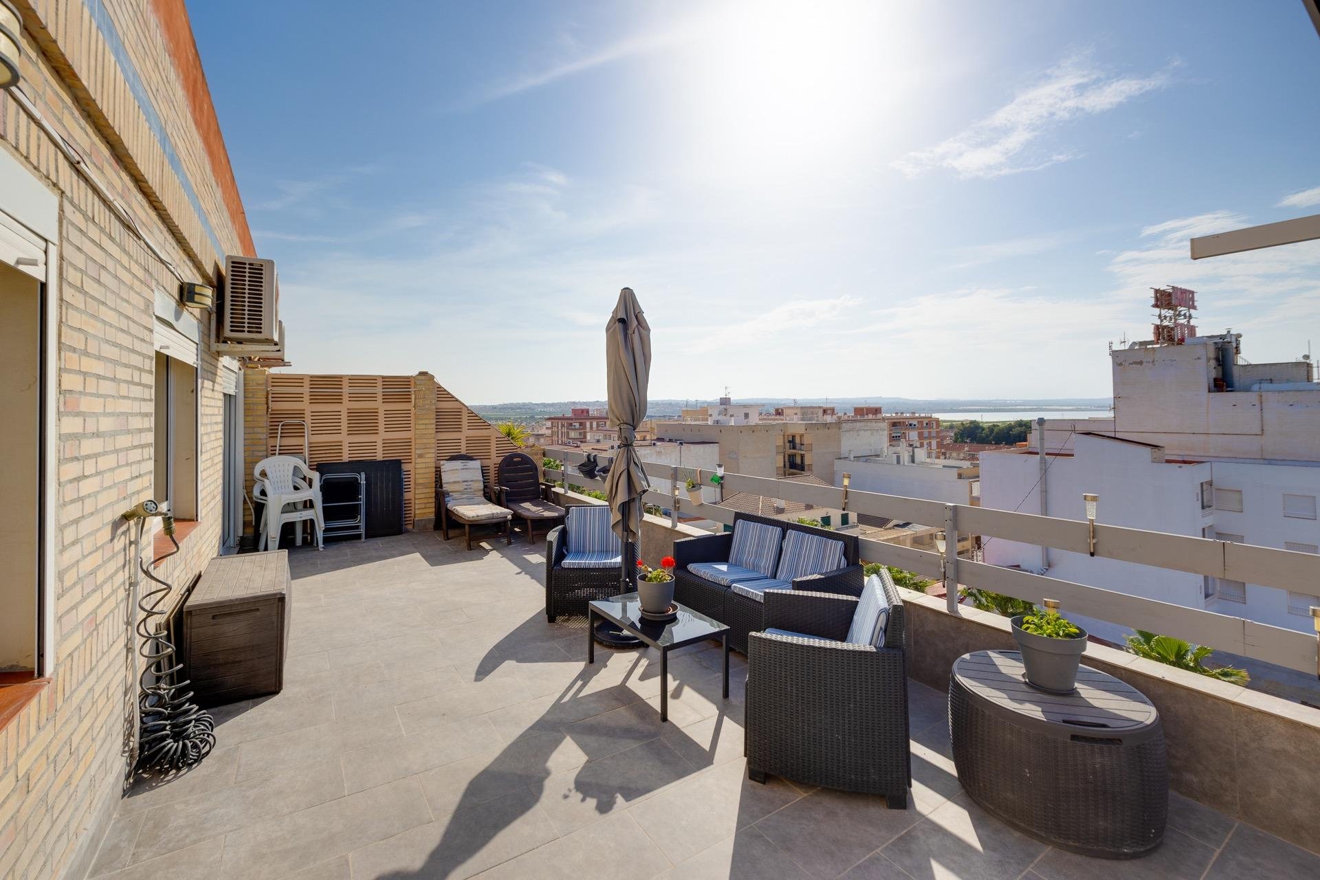 Resale - Penthouse -
Torrevieja - Playa de los Naufragos