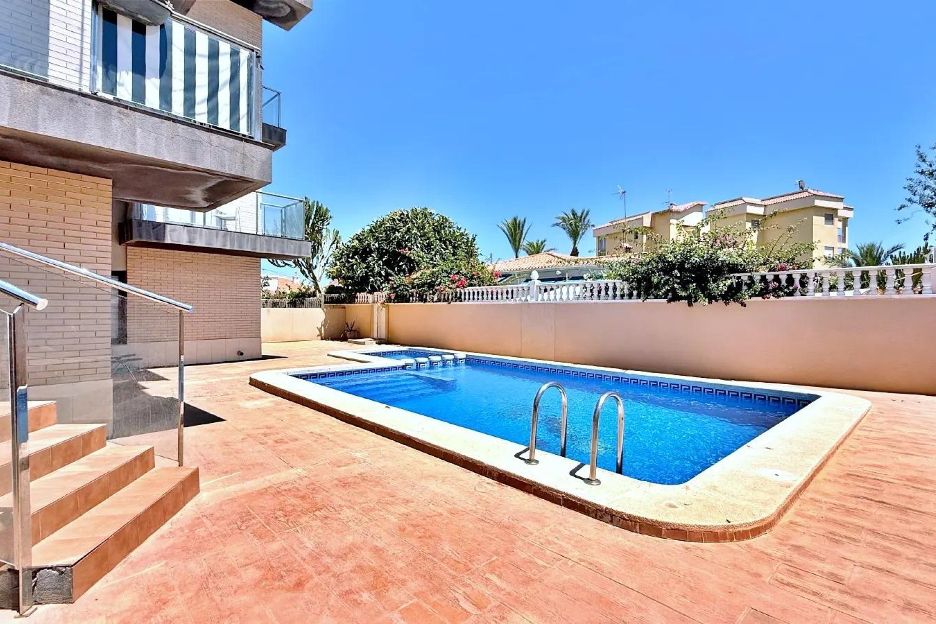 Resale - Penthouse -
Torrevieja - Punta prima