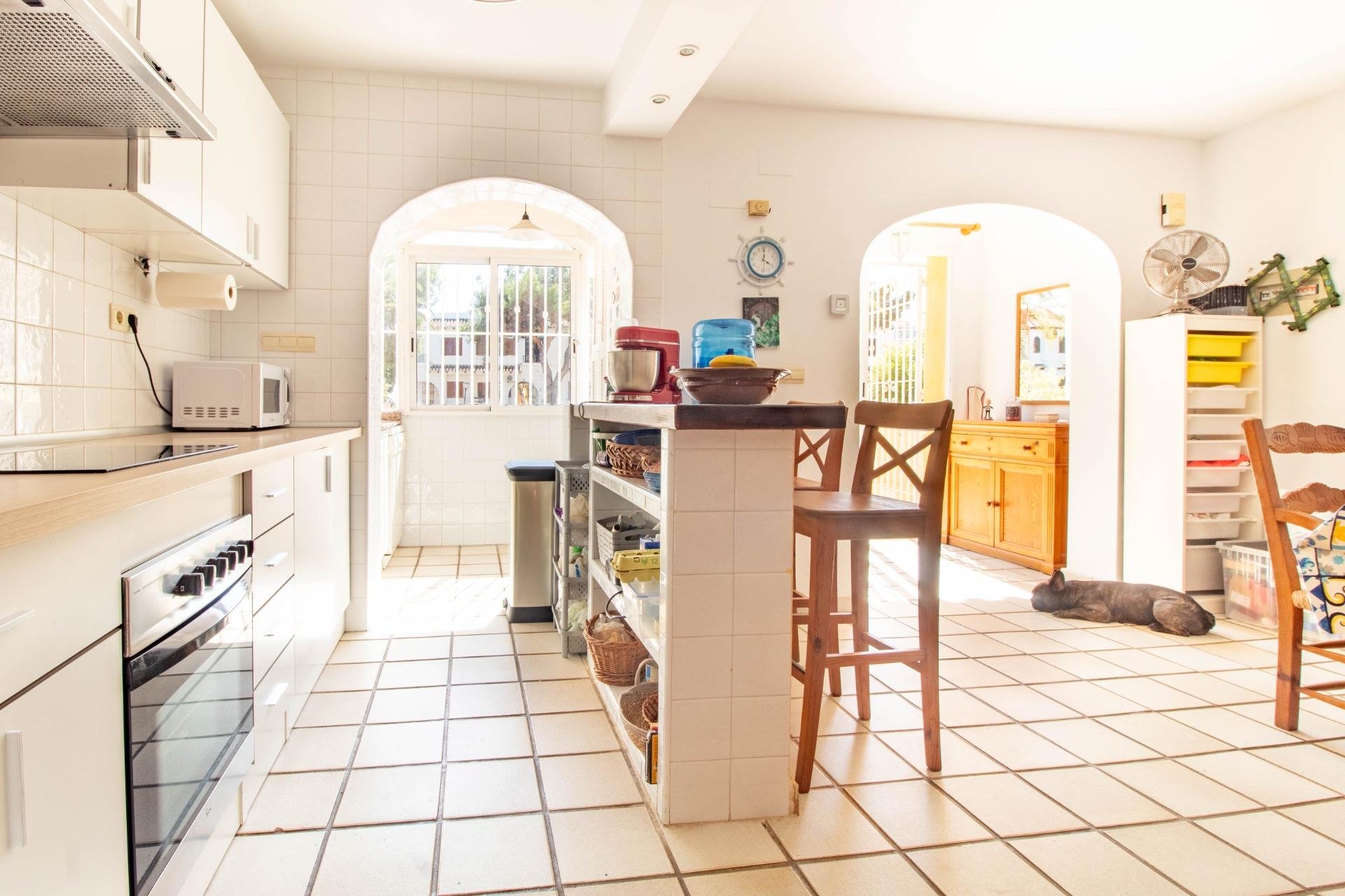 Resale - Semi -
Cabo Roig