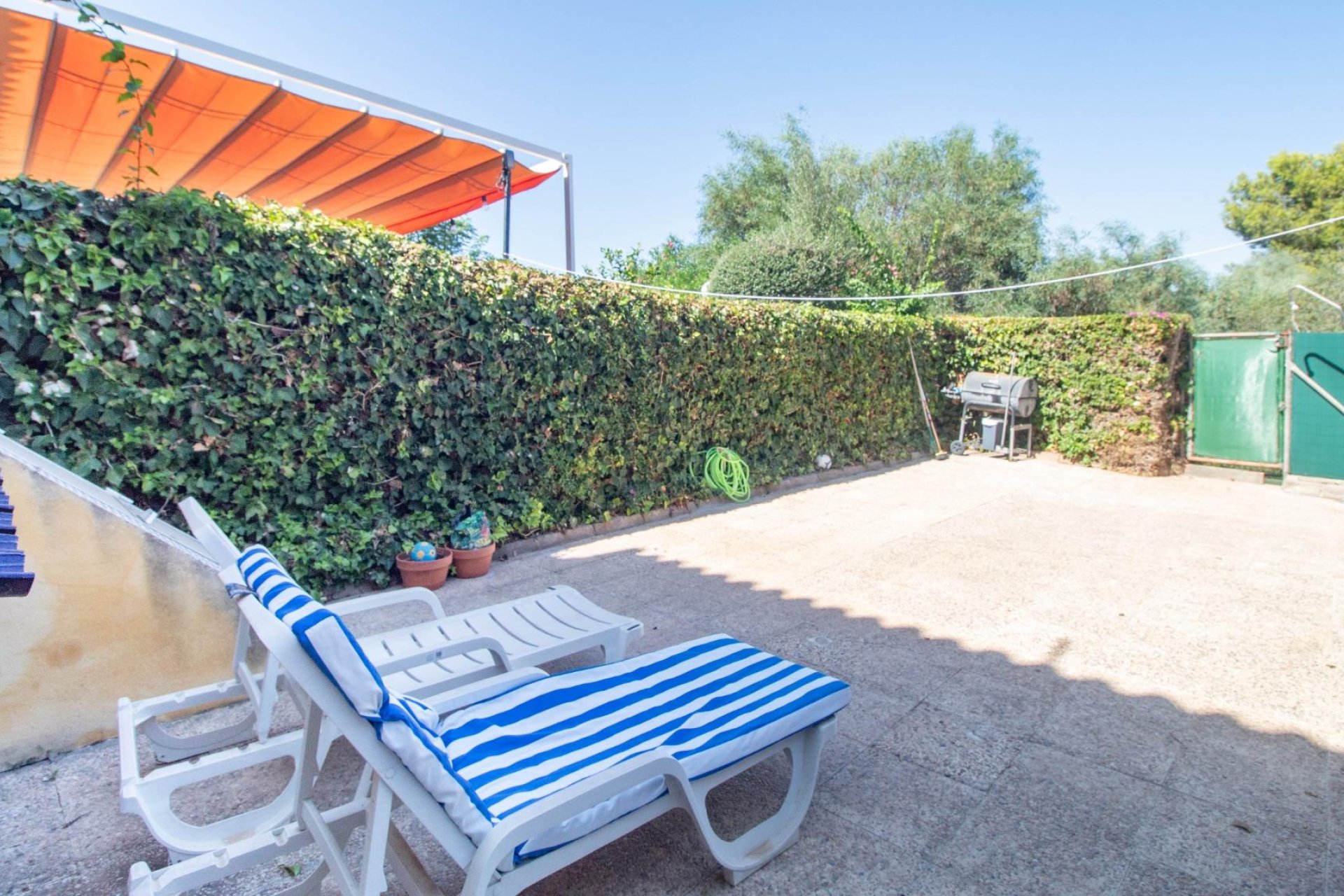 Resale - Semi -
Cabo Roig