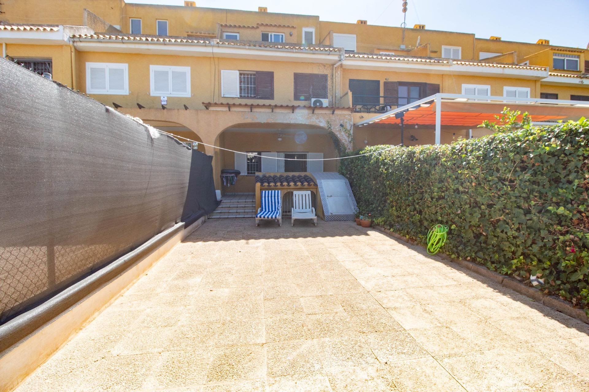 Resale - Semi -
Cabo Roig