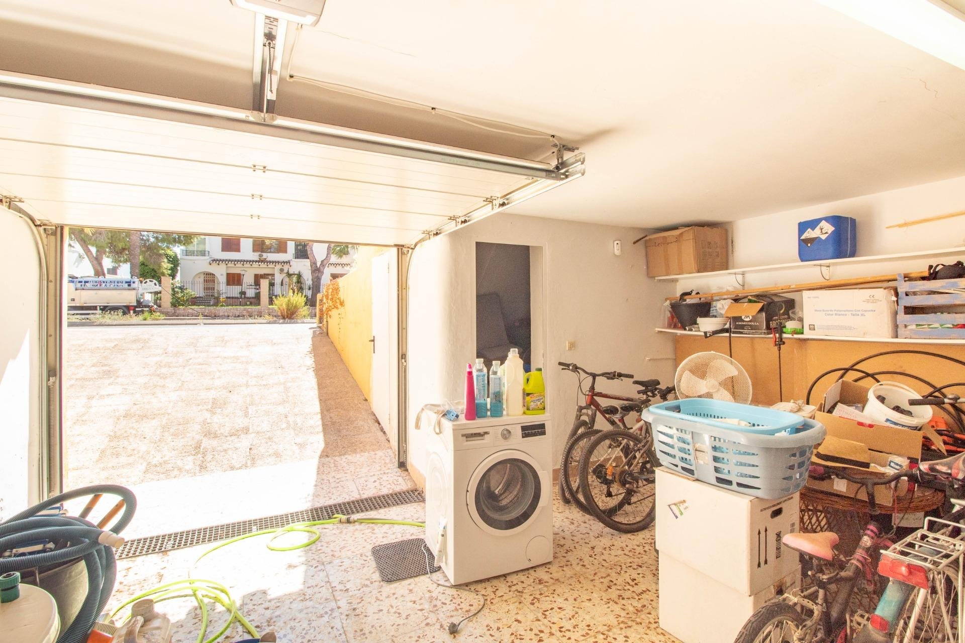 Resale - Semi -
Cabo Roig