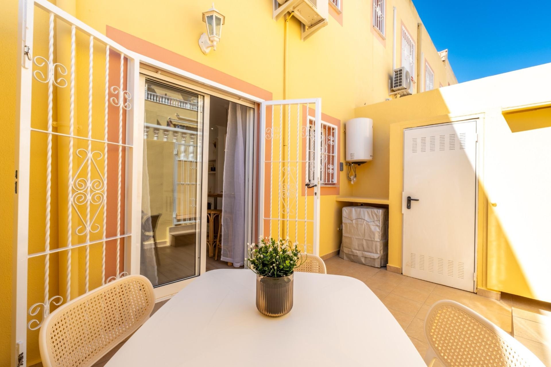 Resale - Terraced house -
Orihuela Costa - Lomas de Campoamor-Las Ramblas