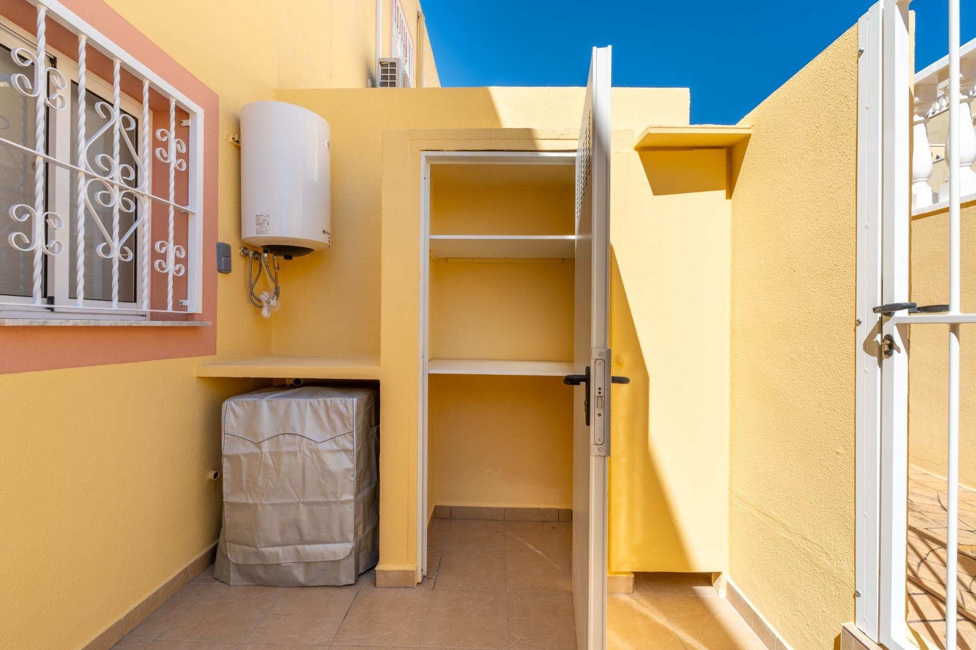 Resale - Terraced house -
Orihuela Costa - Lomas de Campoamor-Las Ramblas
