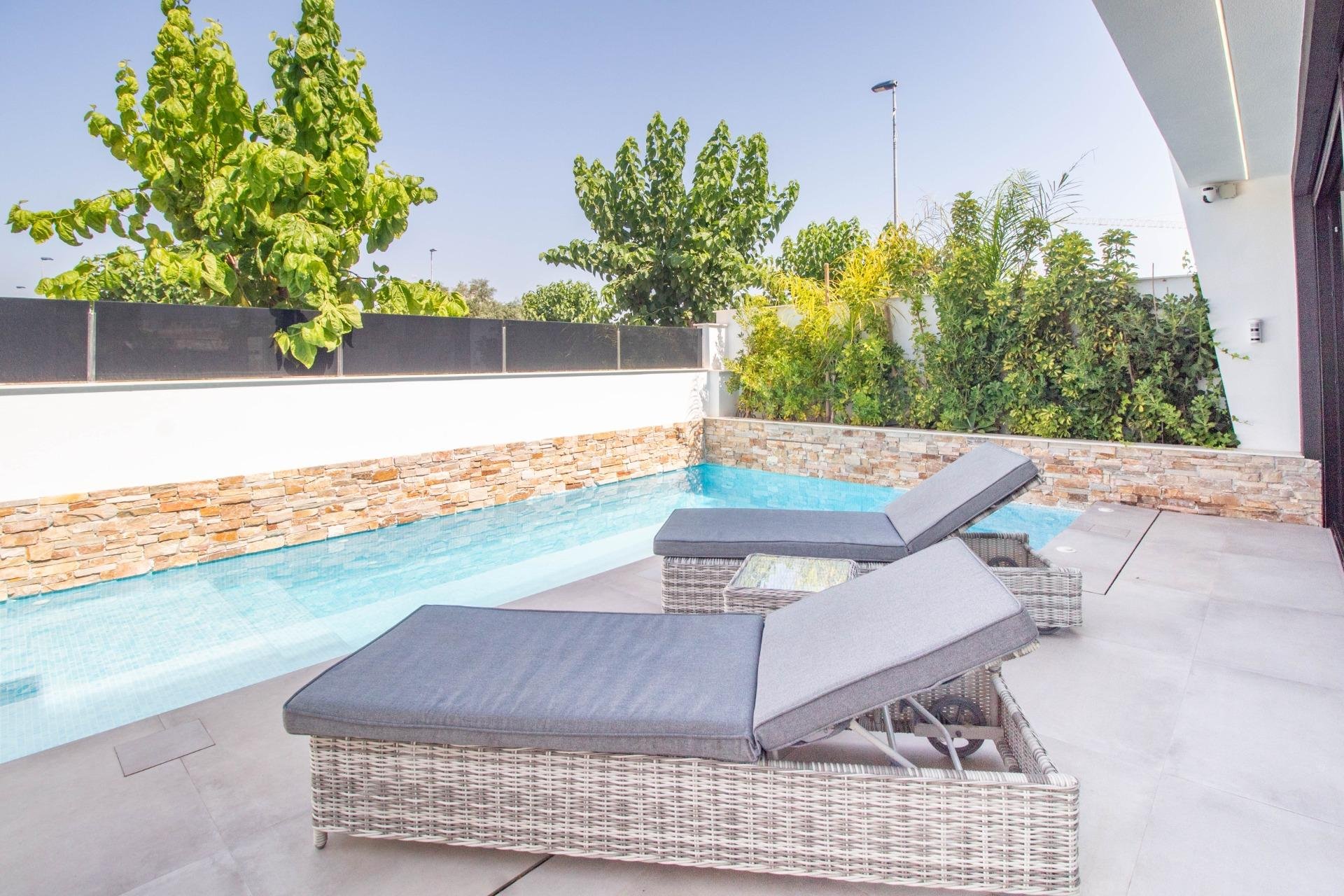 Resale - Terraced house -
Santiago de la ribera - zona san blas