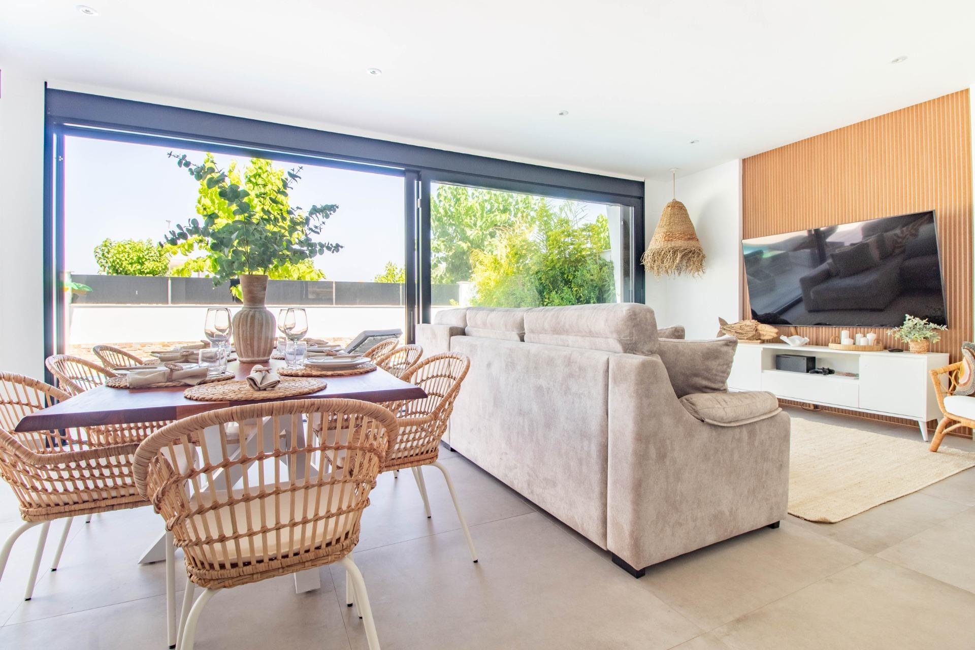 Resale - Terraced house -
Santiago de la ribera - zona san blas