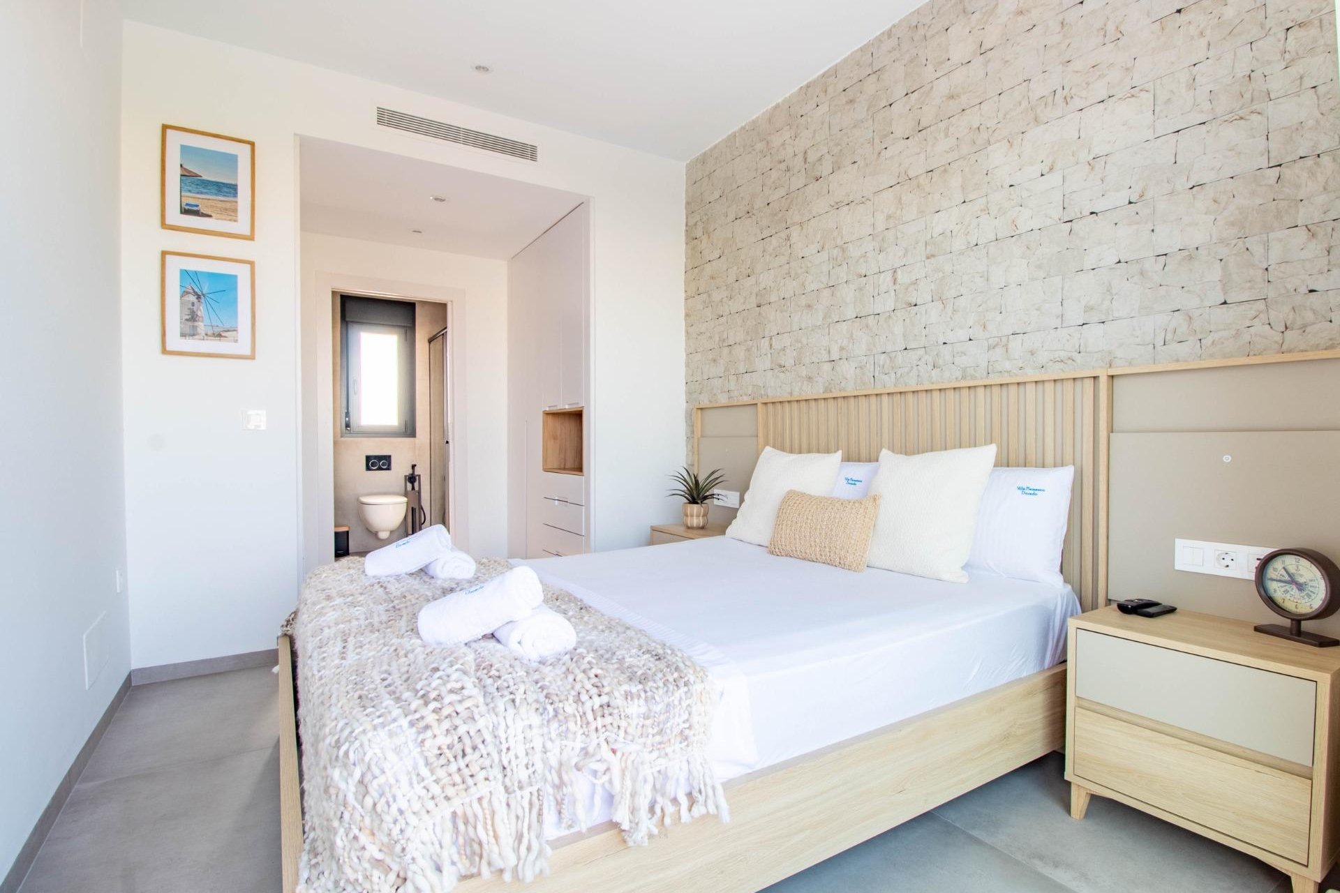 Resale - Terraced house -
Santiago de la ribera - zona san blas