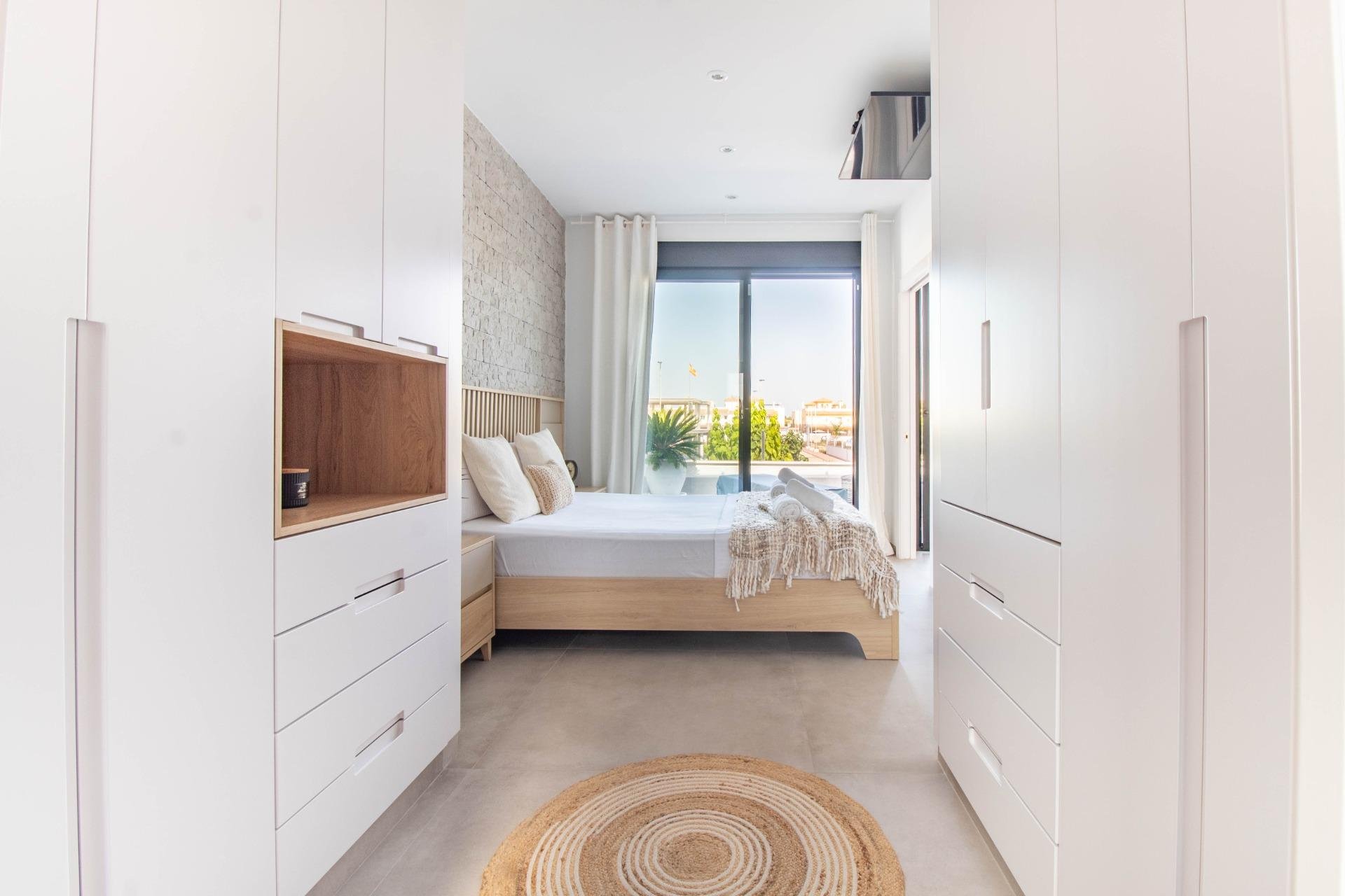 Resale - Terraced house -
Santiago de la ribera - zona san blas