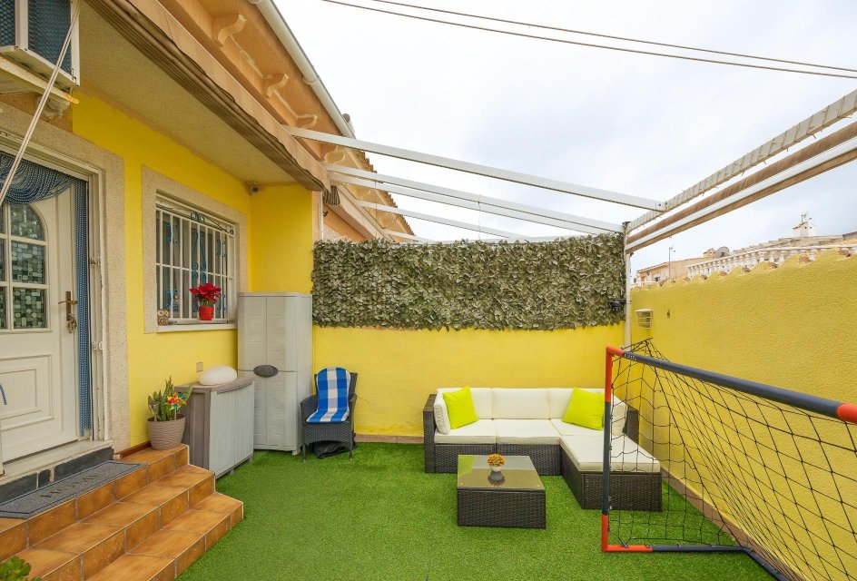 Resale - Townhouse -
Orihuela Costa - La Florida