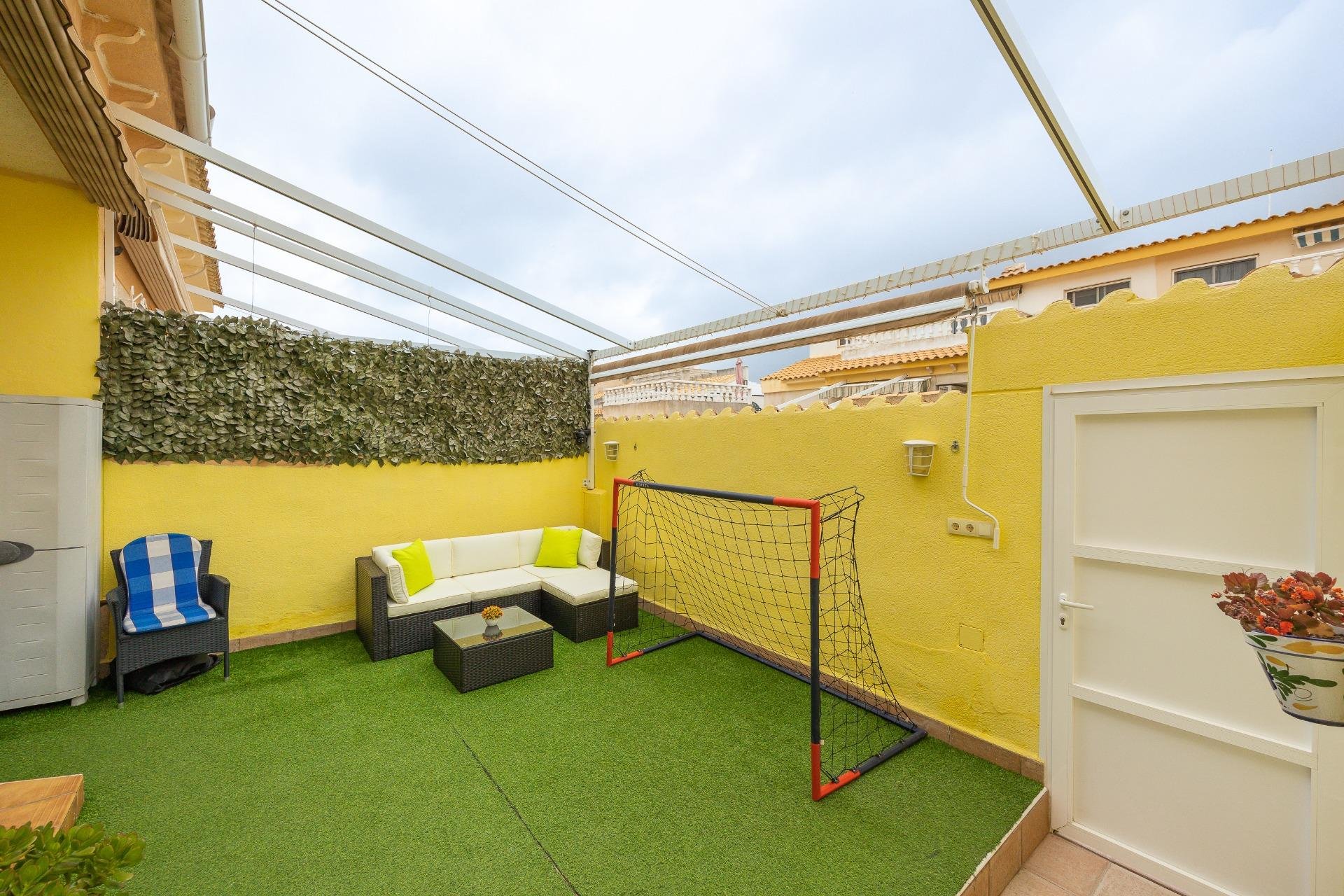 Resale - Townhouse -
Orihuela Costa - La Florida