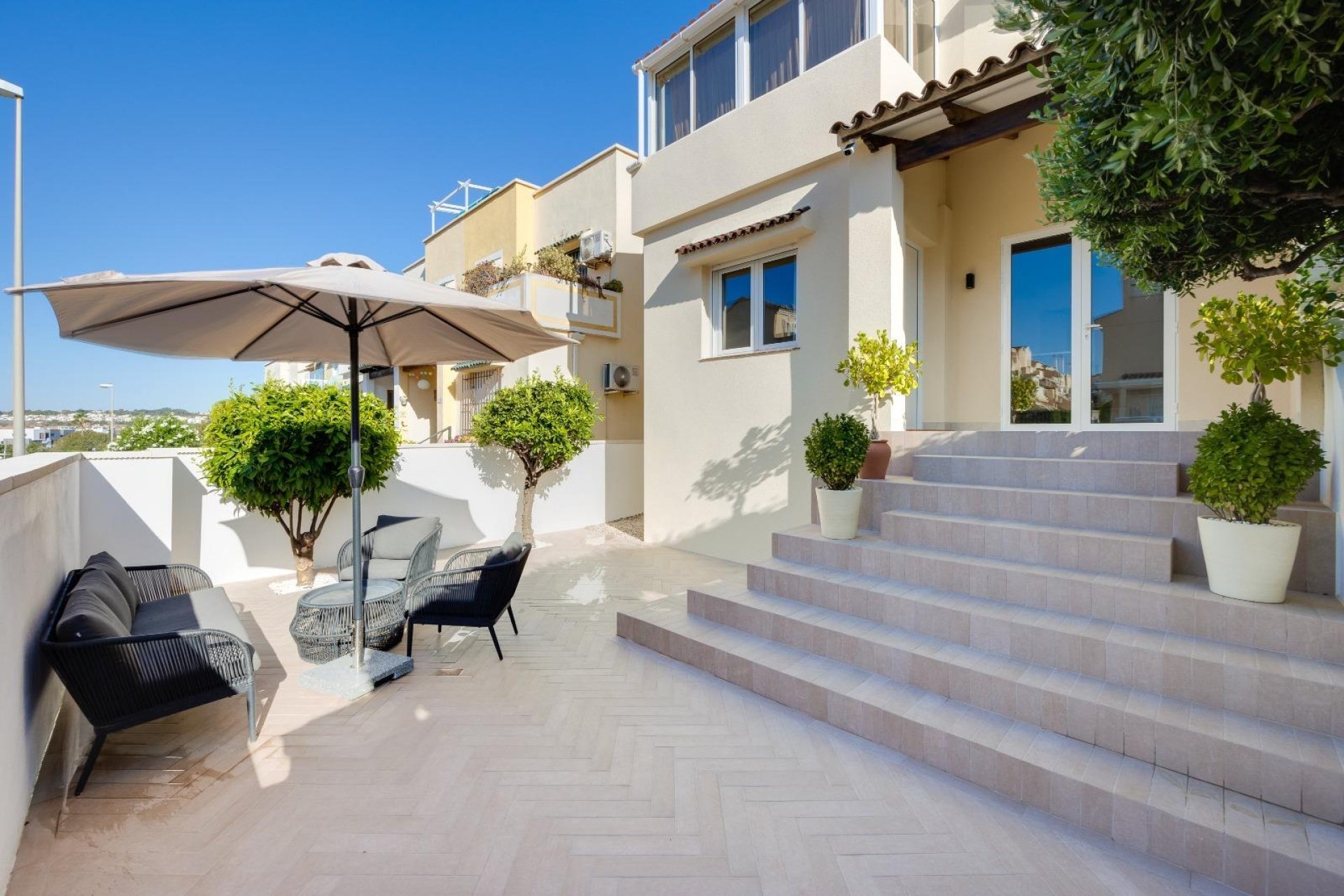 Resale - Townhouse -
Orihuela Costa - La Florida