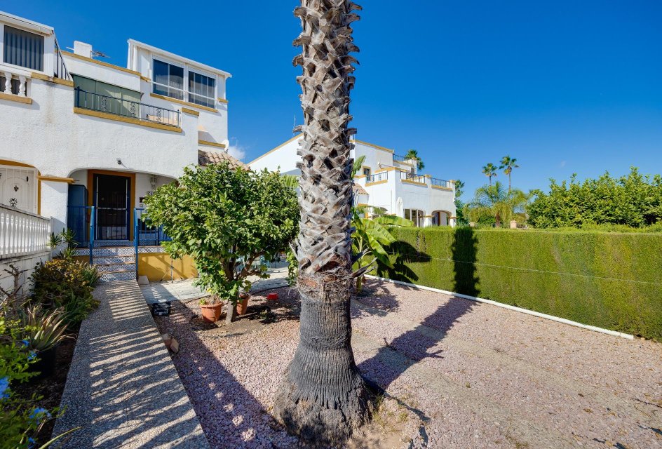 Resale - Townhouse -
Orihuela Costa - La Florida