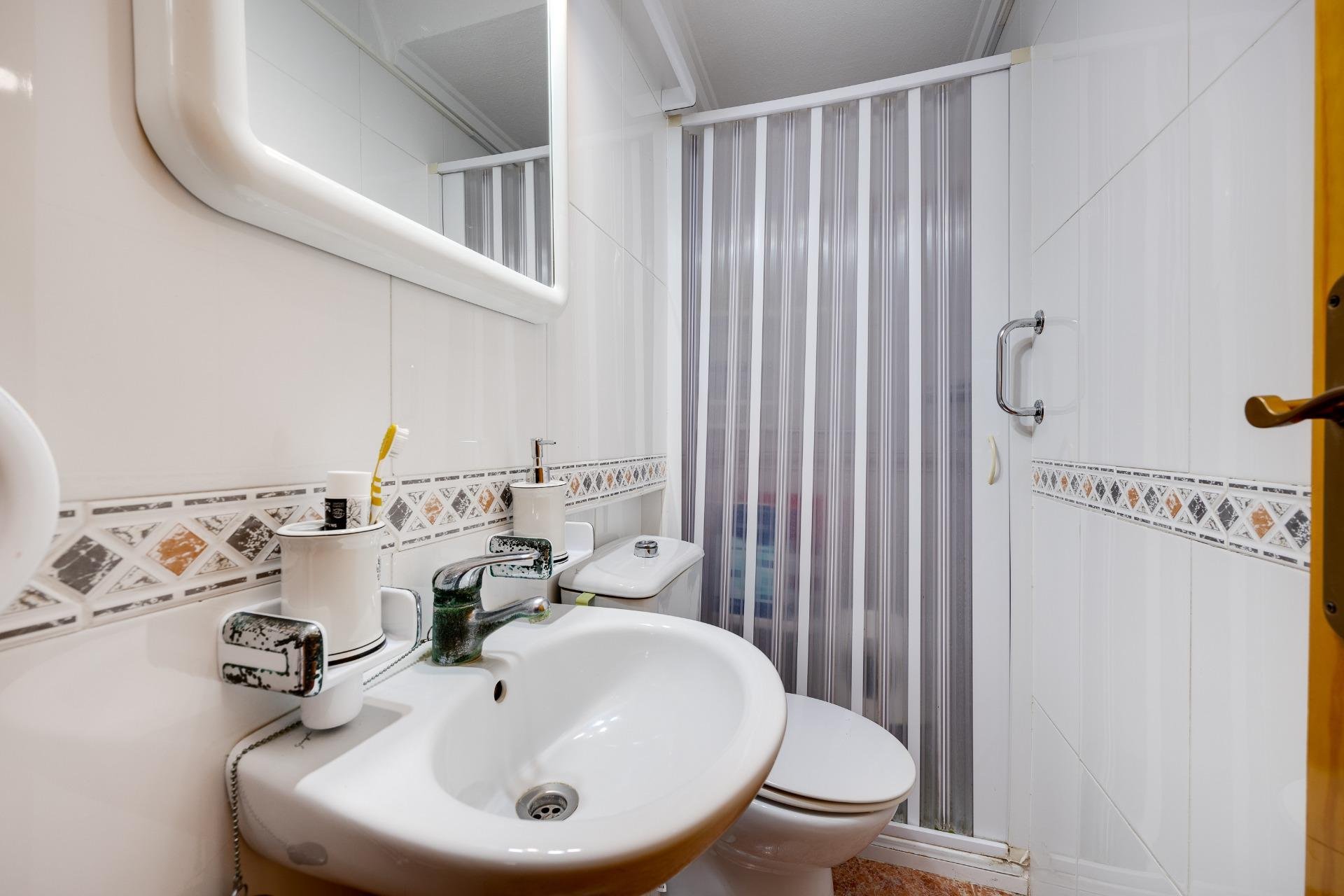 Resale - Townhouse -
Orihuela Costa - La Florida