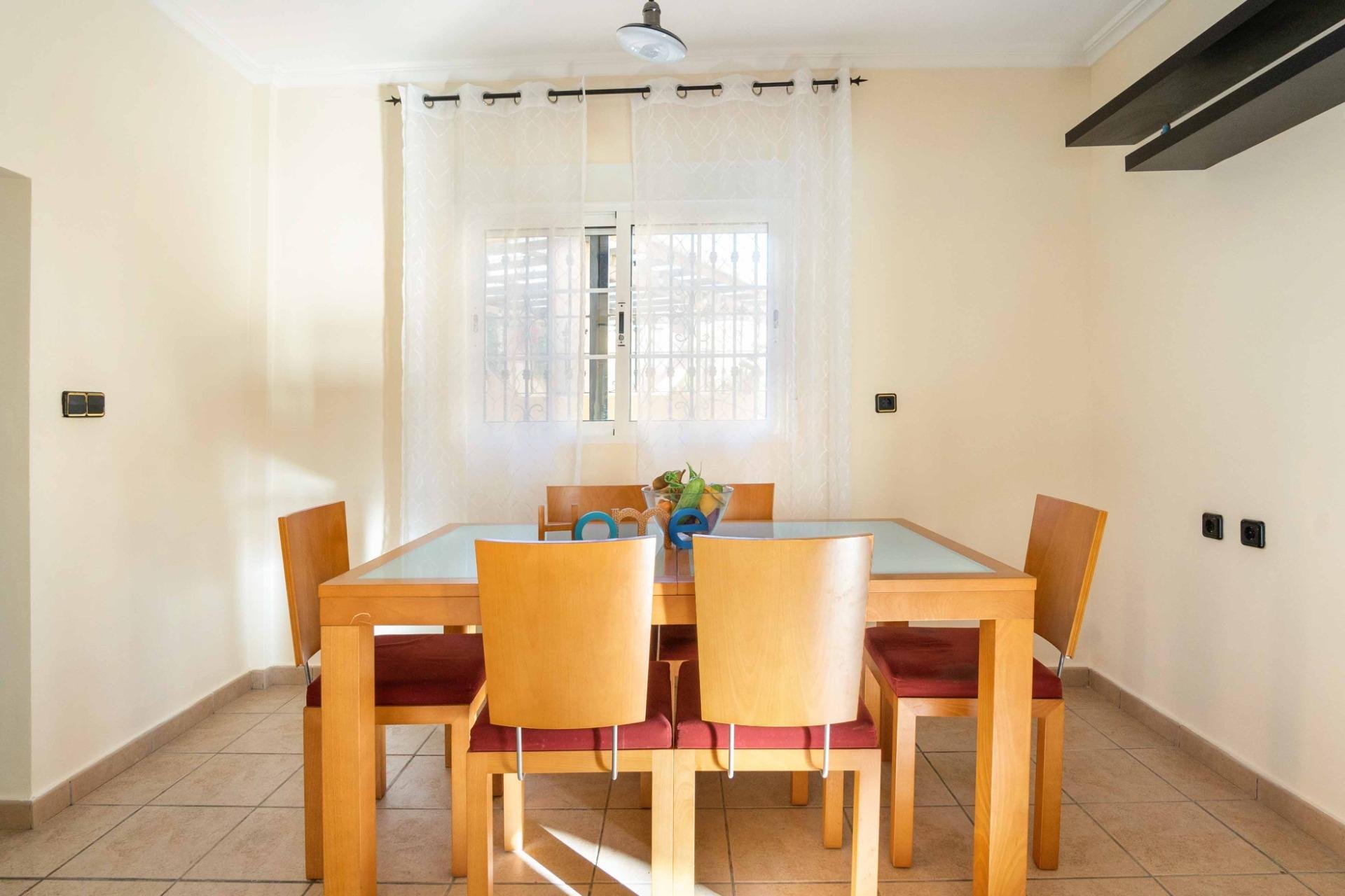 Resale - Townhouse -
Orihuela Costa - La Florida