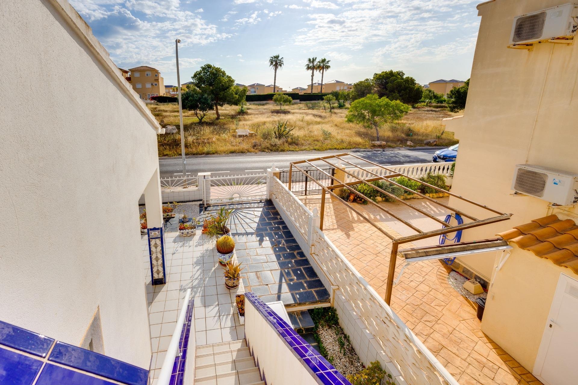 Resale - Townhouse -
Orihuela Costa - La Florida