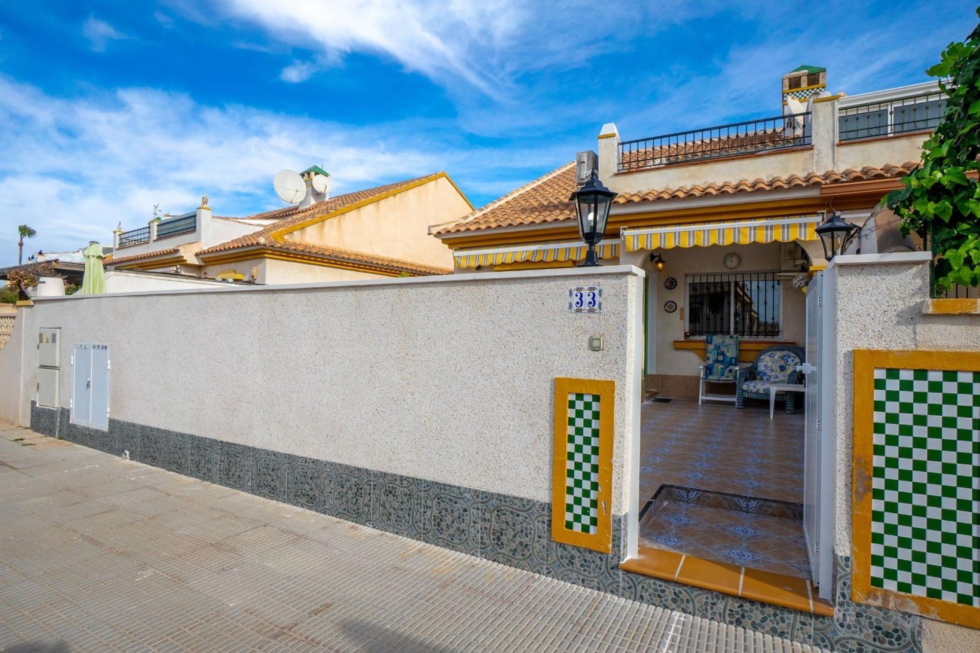Resale - Townhouse -
Orihuela Costa - La Regia