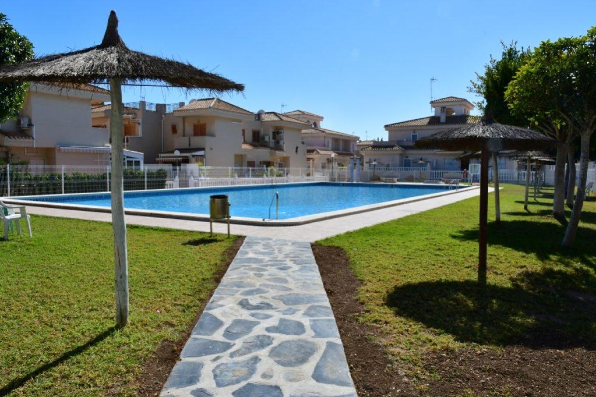 Resale - Townhouse -
Orihuela Costa - La Zenia- Orihuela costa